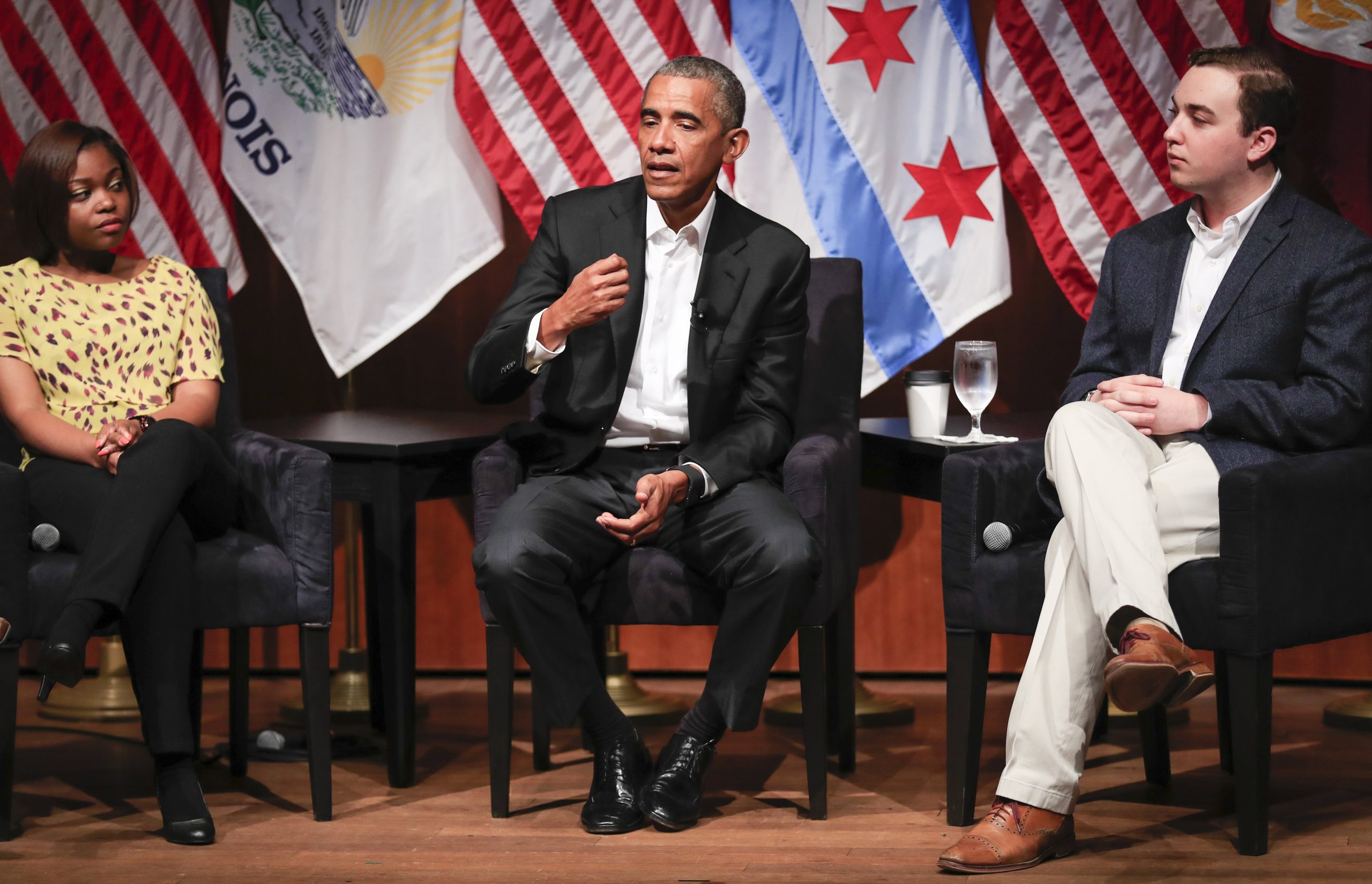 Barack Obama acusa Trump de rejeitar o futuro ao sair do acordo de Paris