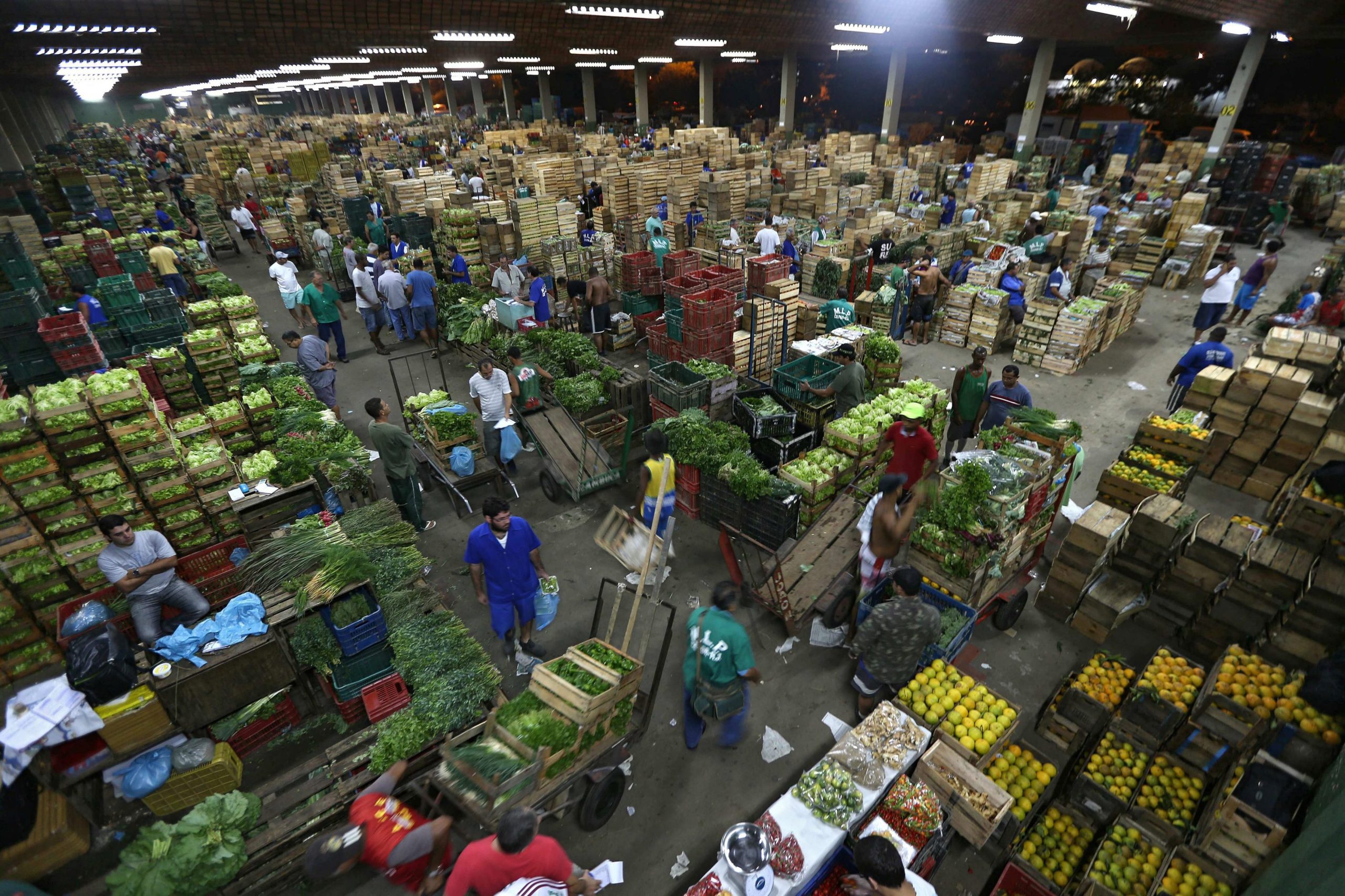 Economia mundial crescerá entre 2,7% e 2,9% até 2018