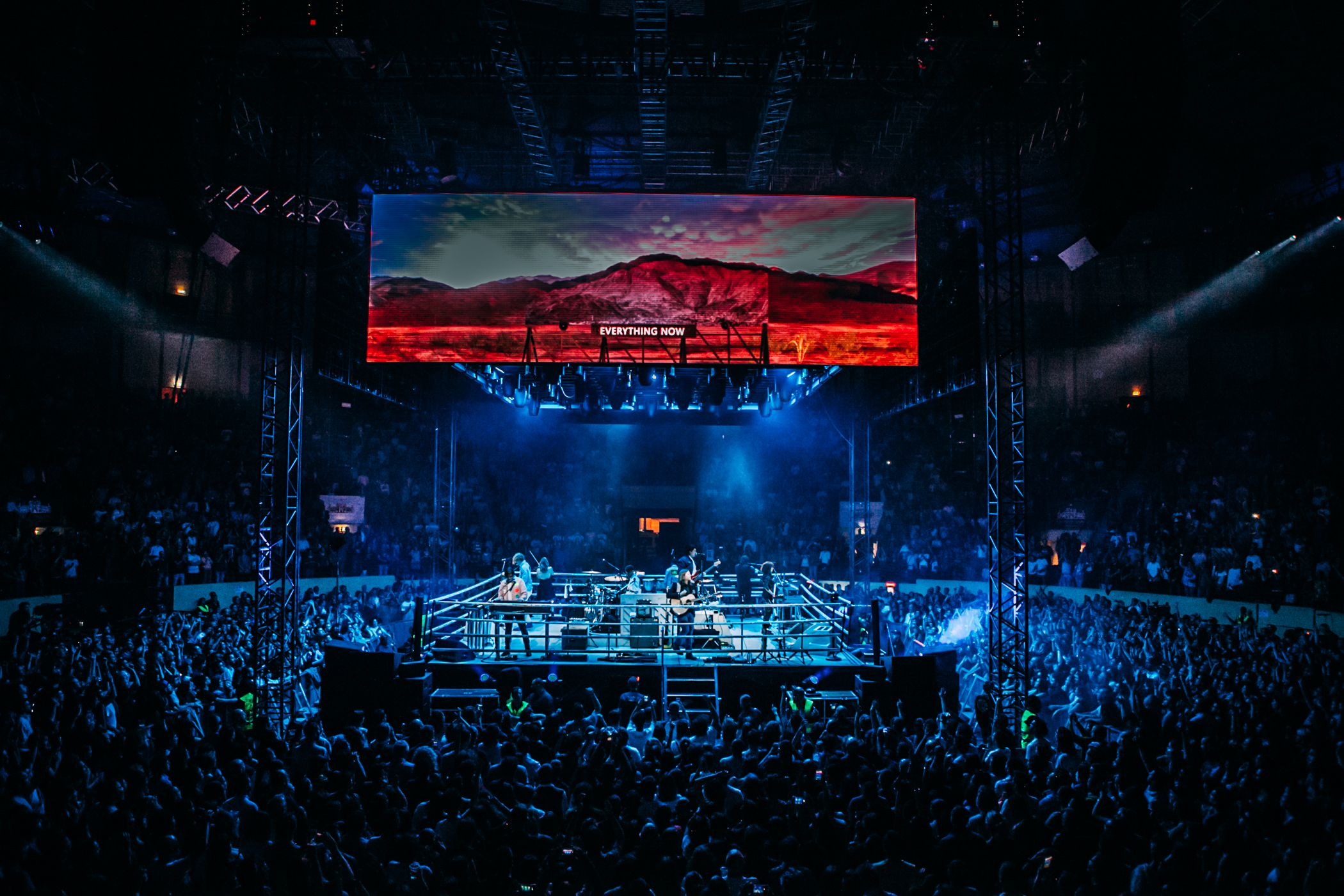 Os Arcade Fire fundaram uma comuna no Campo Pequeno