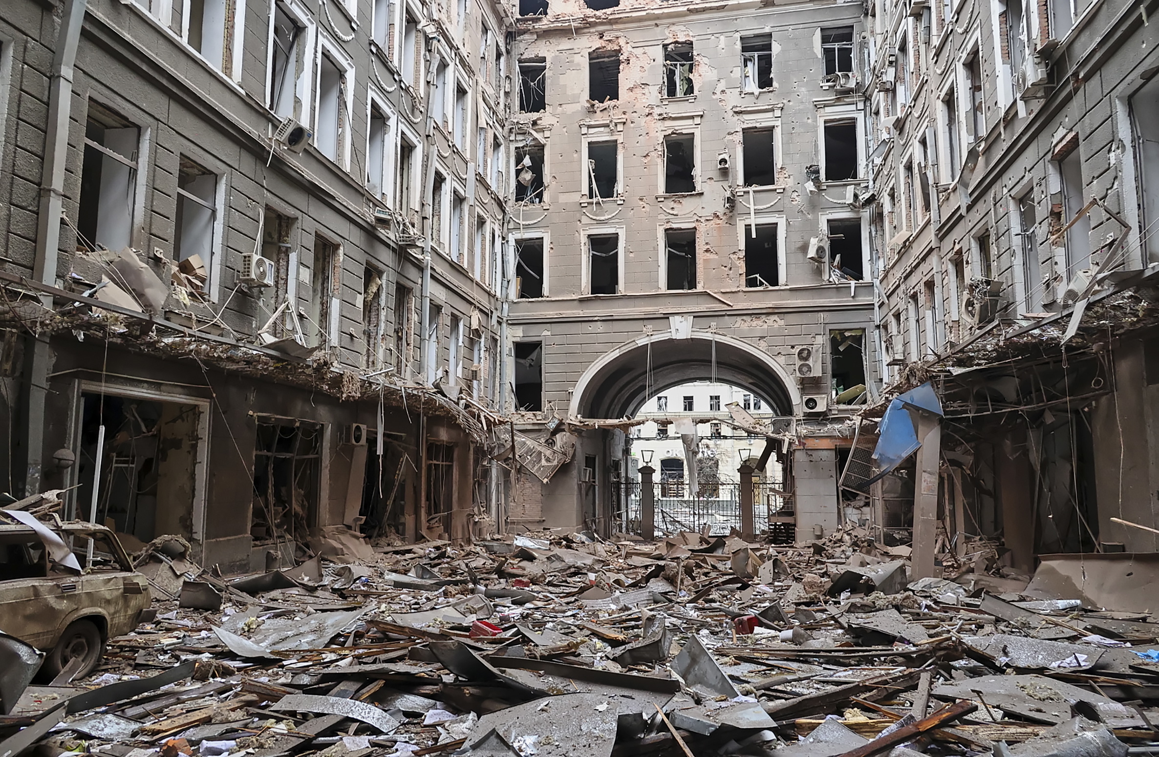Human Rights Watch denuncia uso de bombas de fragmentação em Kharkiv