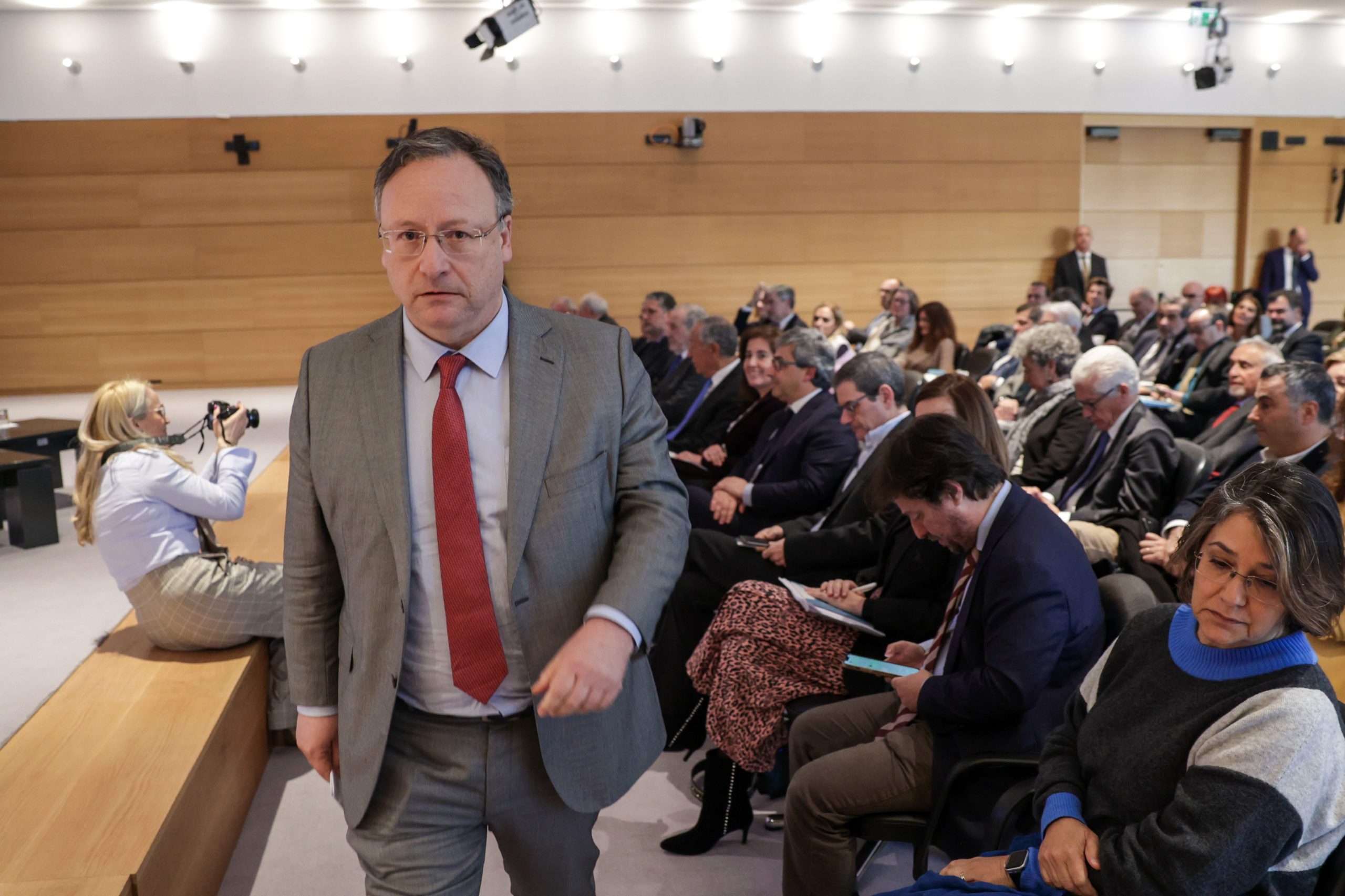 Marques Mendes, Moedas e Assis no 3.º Campus da Liberdade que reúne 150 jovens