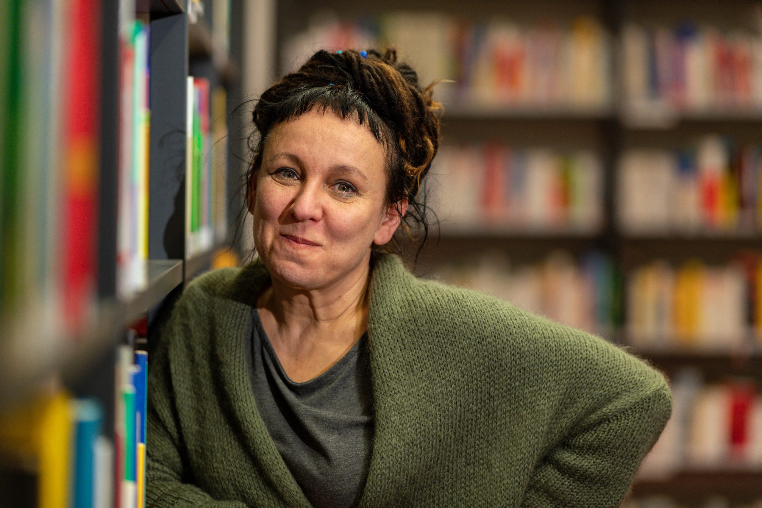 Ucrânia: Olga Tokarczuk diz que guerra prova que humanidade não aprendeu com os erros