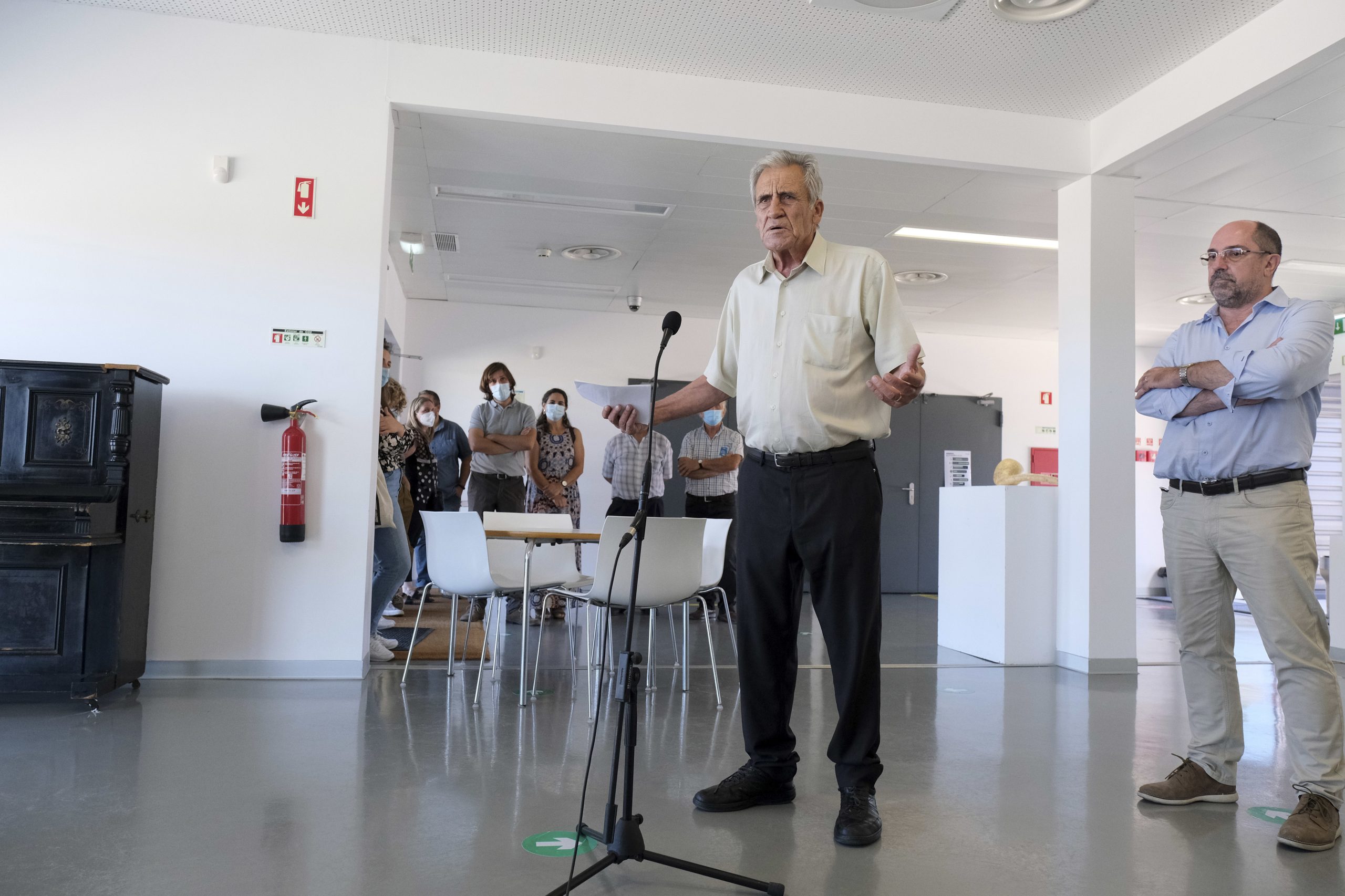 Jerónimo diz que o PS “não toca” no “bife do lombo dos interesses do capital”