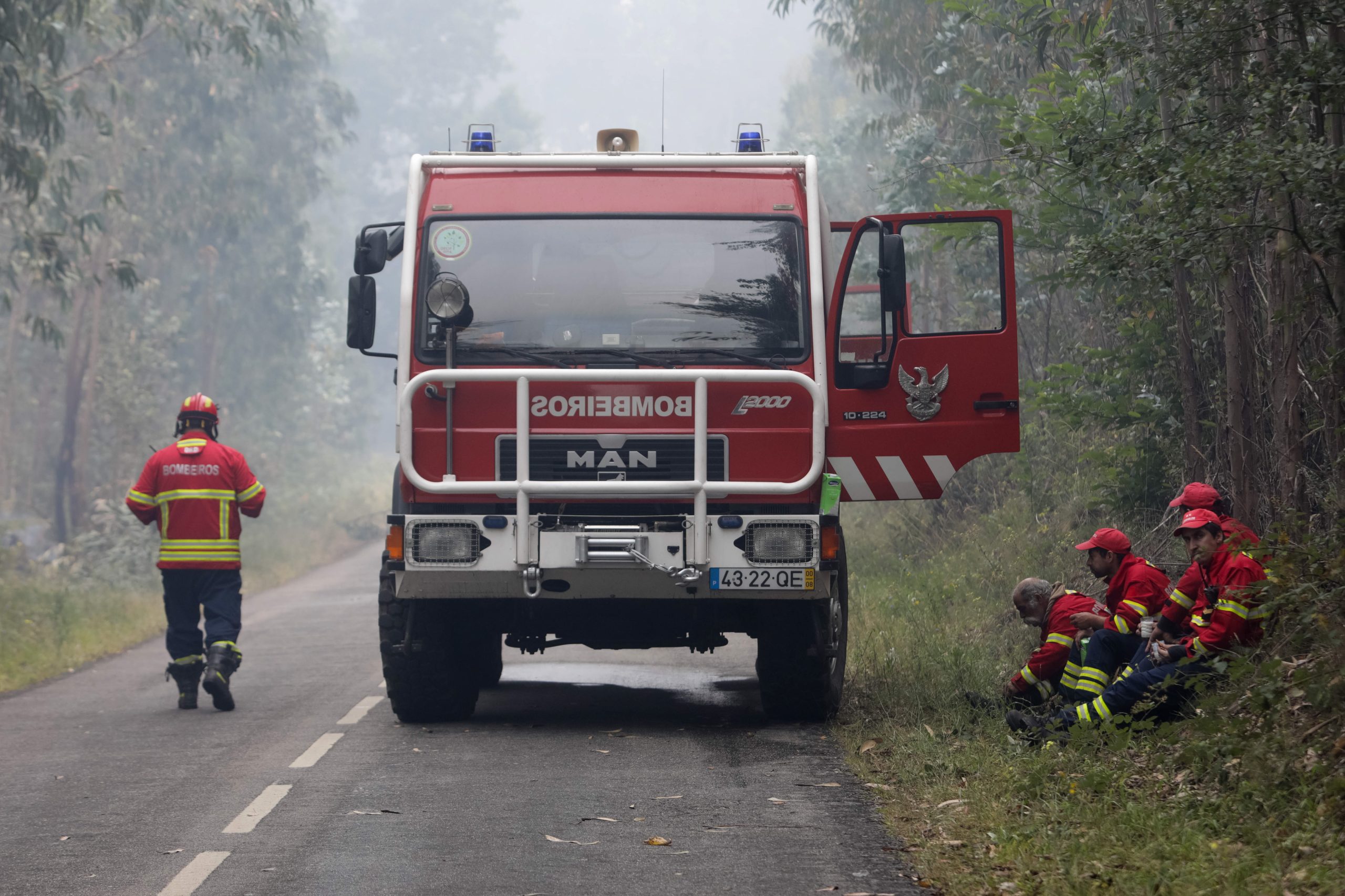 Incêndios: Combate ao fogo em Ansião está a evoluir favoravelmente