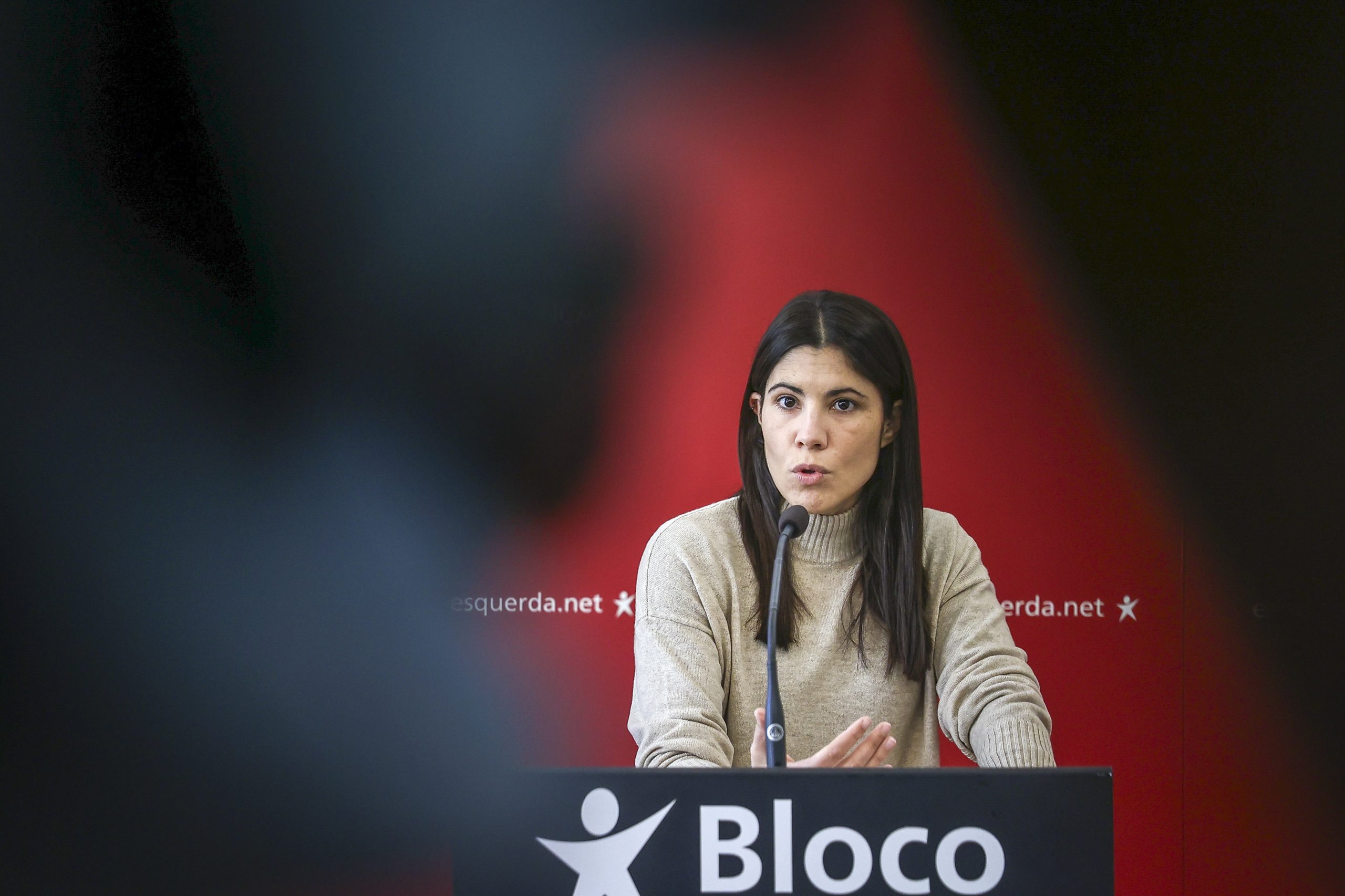 Mortágua critica acordo de “mínimo dos mínimos” e “de alçapões” da COP28