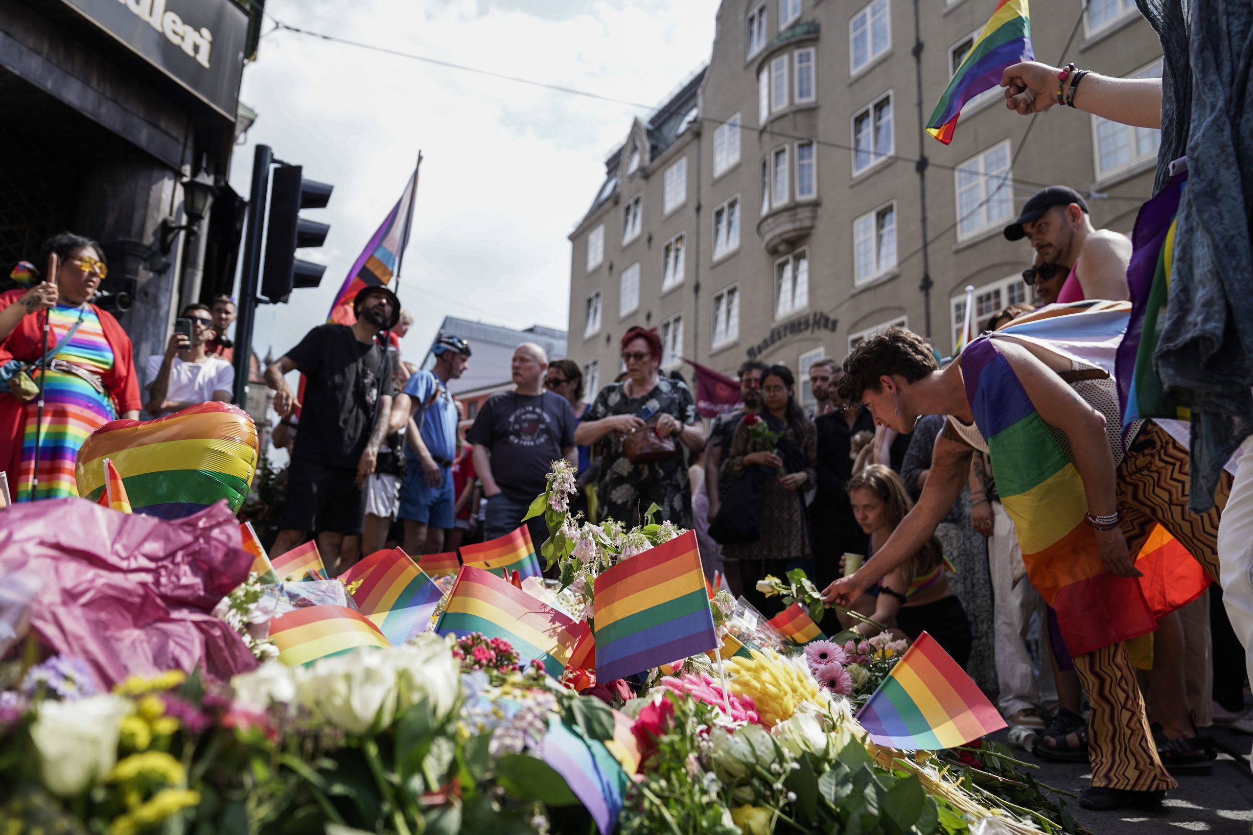 Noruega: Polícia considera tiroteio de Oslo como um ato de “terrorismo islâmico extremista”
