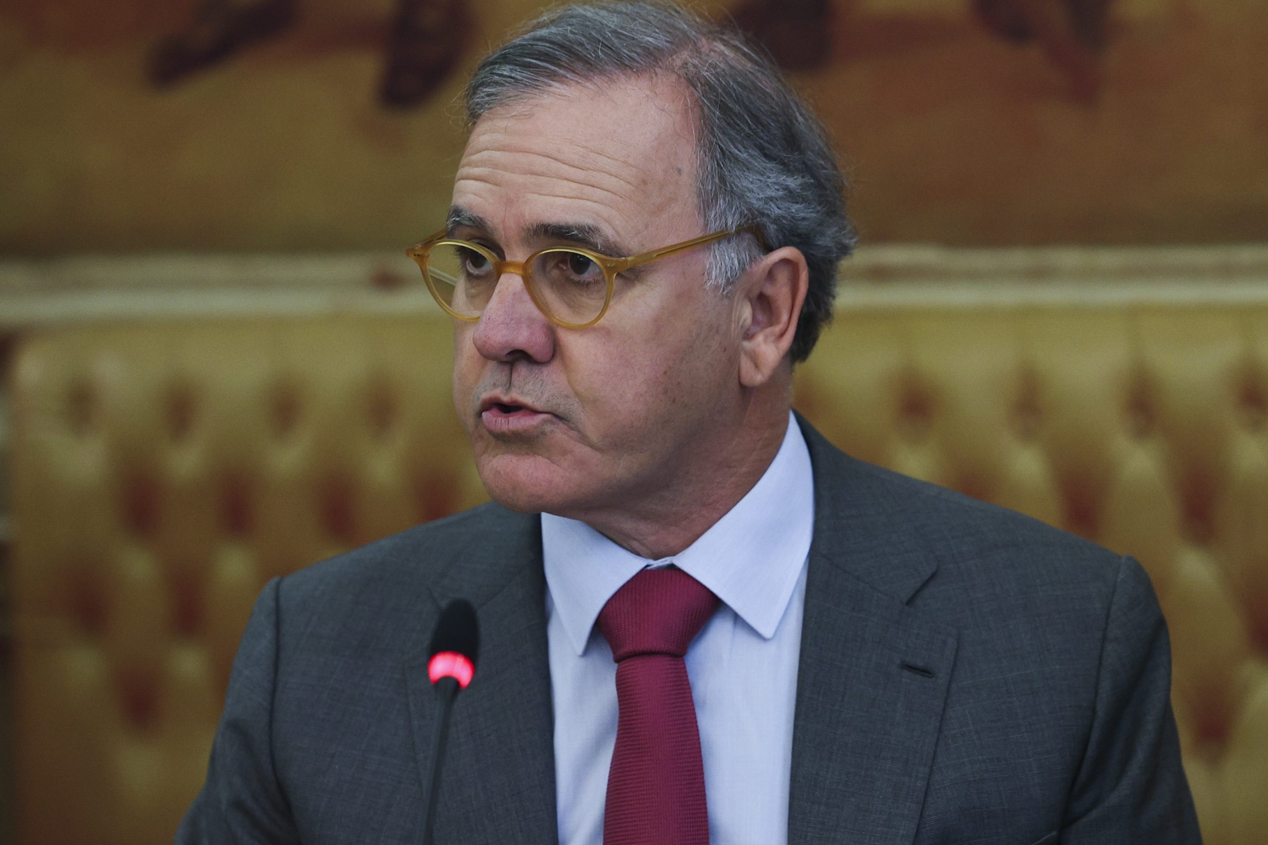TAP: Pires de Lima considera estranho que CEO seja dispensada após recuperação de resultados