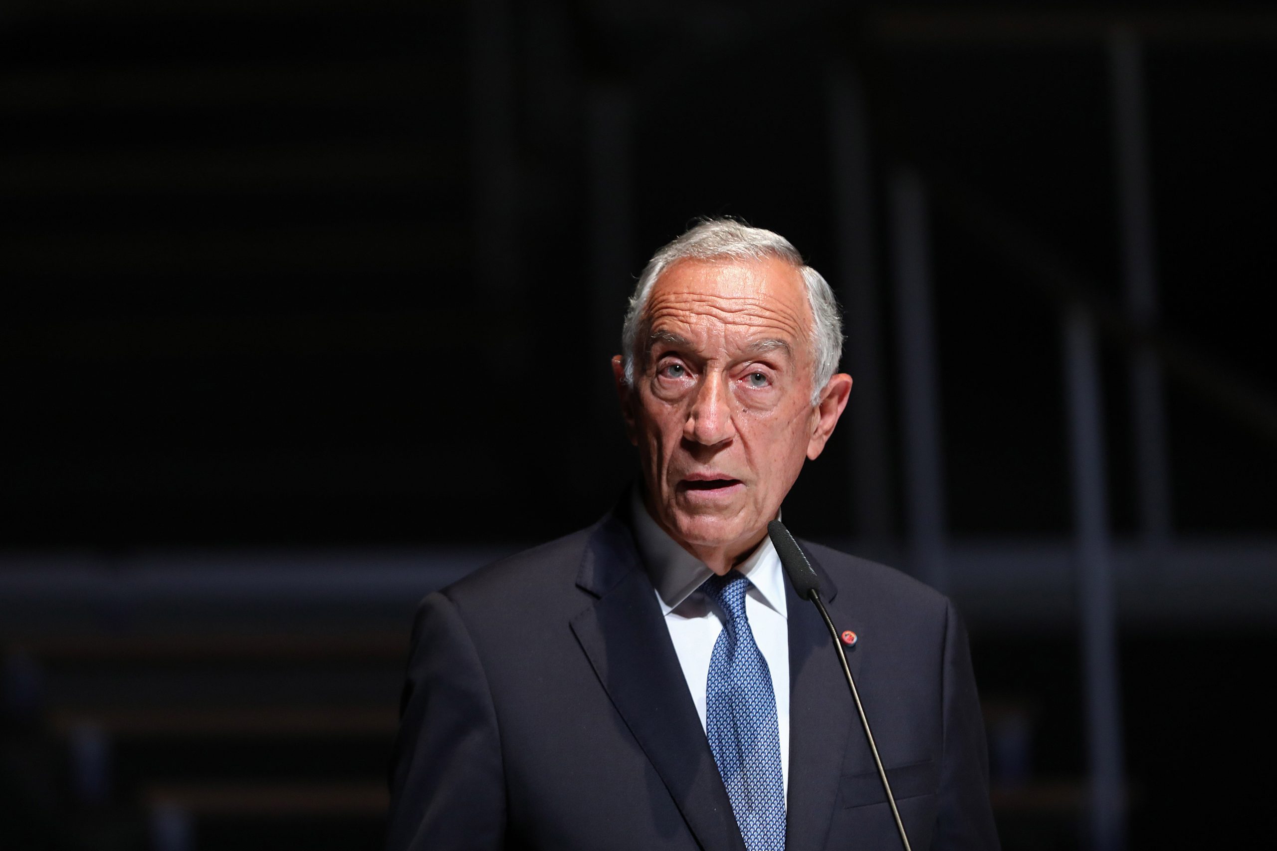 Marcelo admite que pandemia afetou prevenção dos incêndios