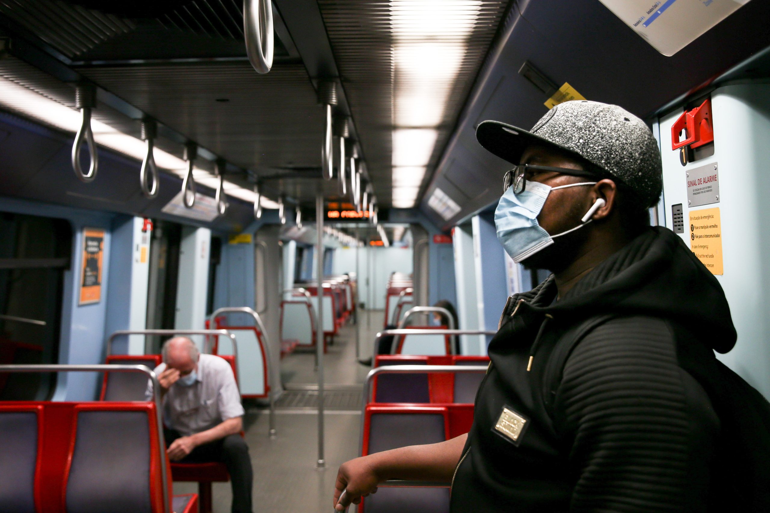 Metro de Lisboa. Trabalhadores em greve durante a manhã