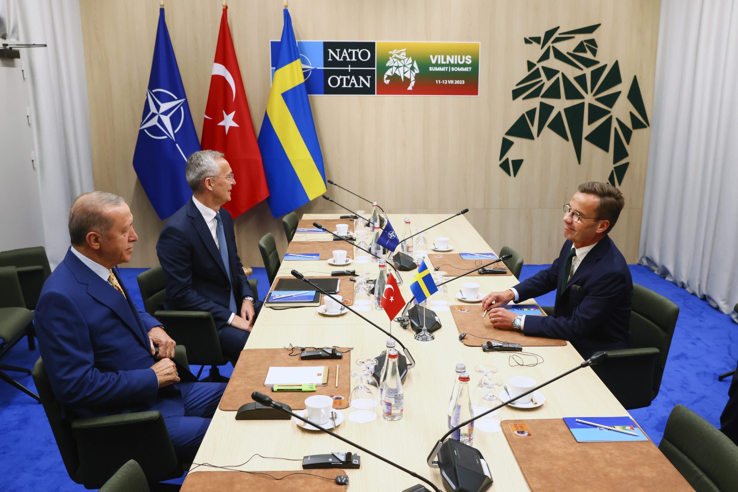 NATO: Erdogan aceita enviar ao parlamento turco acordo de adesão da Suécia