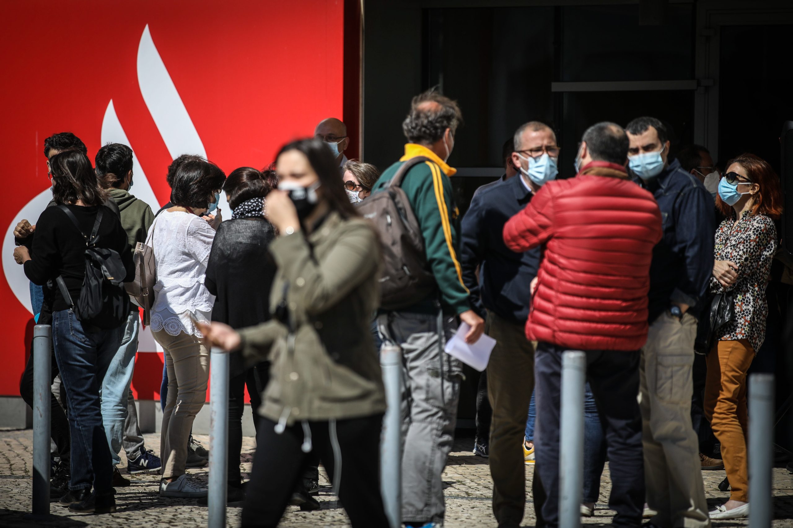Saídas de trabalhadores do Santander Totta podem ascender a 1.200 este ano