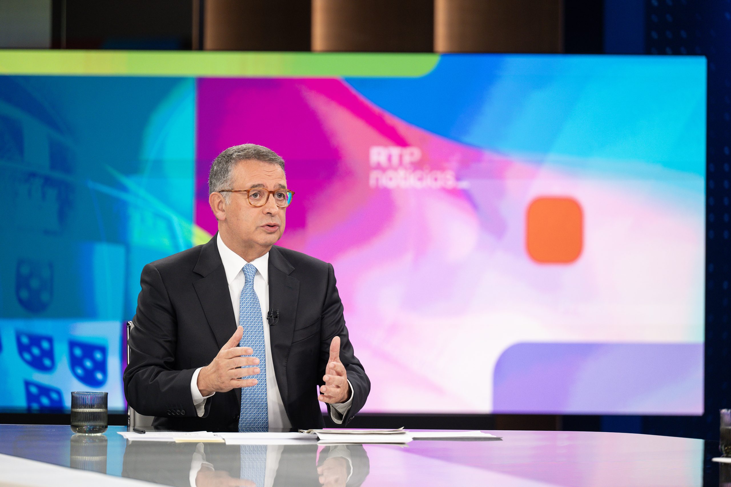 Mais de mil não-socialistas apelam ao voto em António José Seguro nas presidenciais