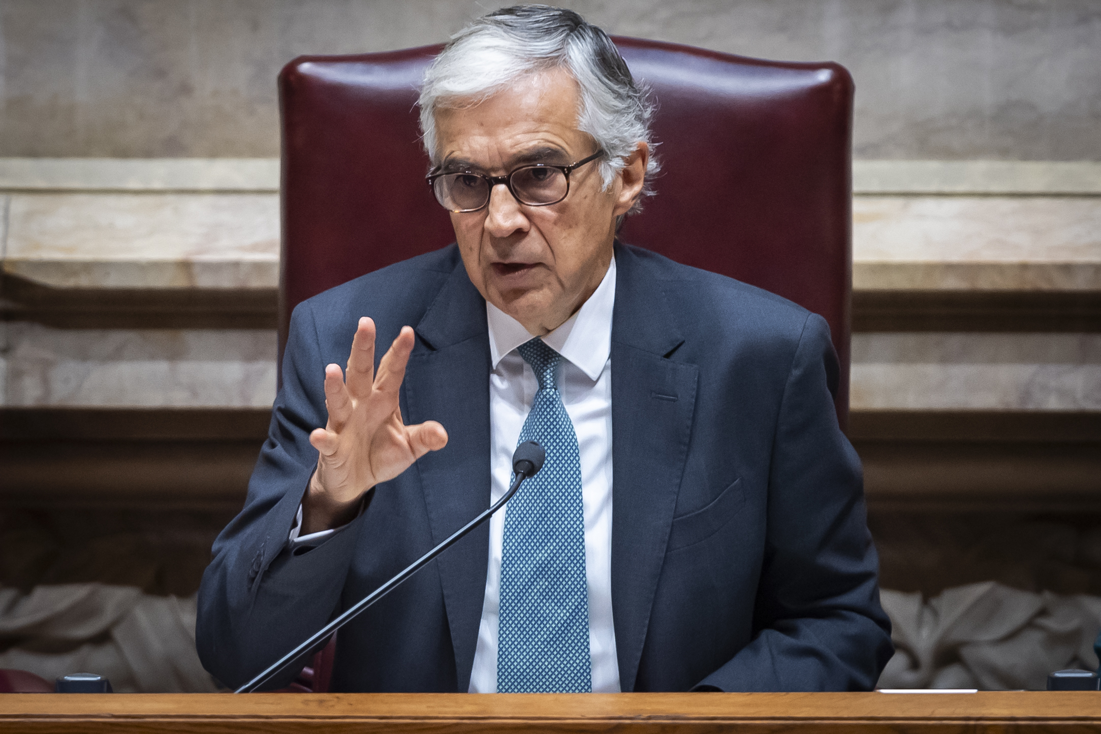 Deputado do Chega pediu autorização fora do prazo e AR recusa pagar viagem