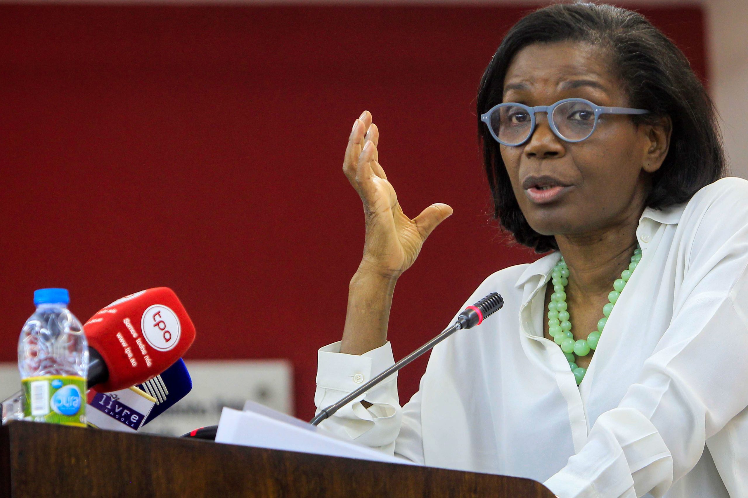 Francisca Van Dunem diz que visita a Angola “excedeu tudo o que poderia esperar”