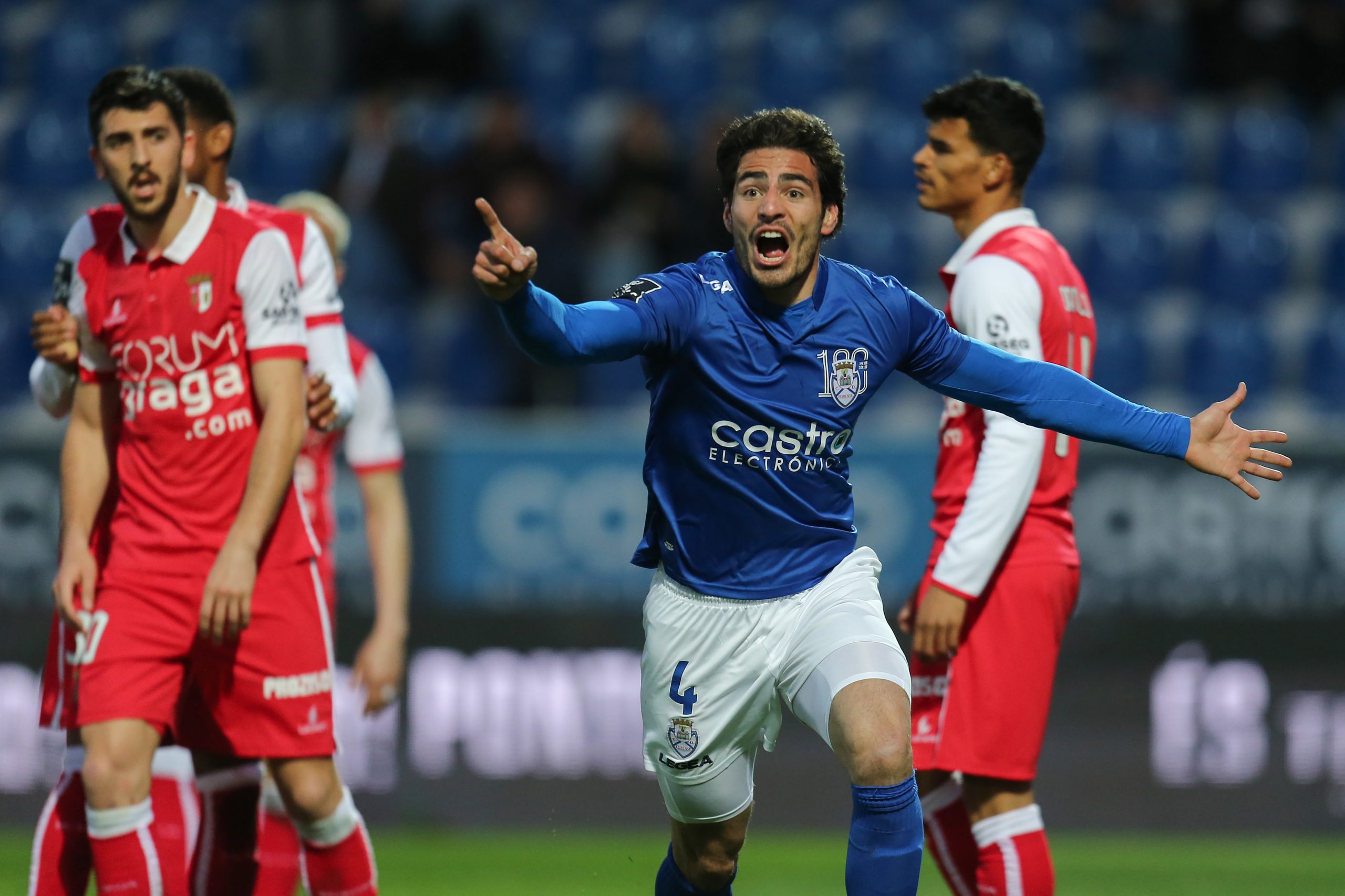Feirense ‘empata’ Sporting de Braga com golo nos descontos