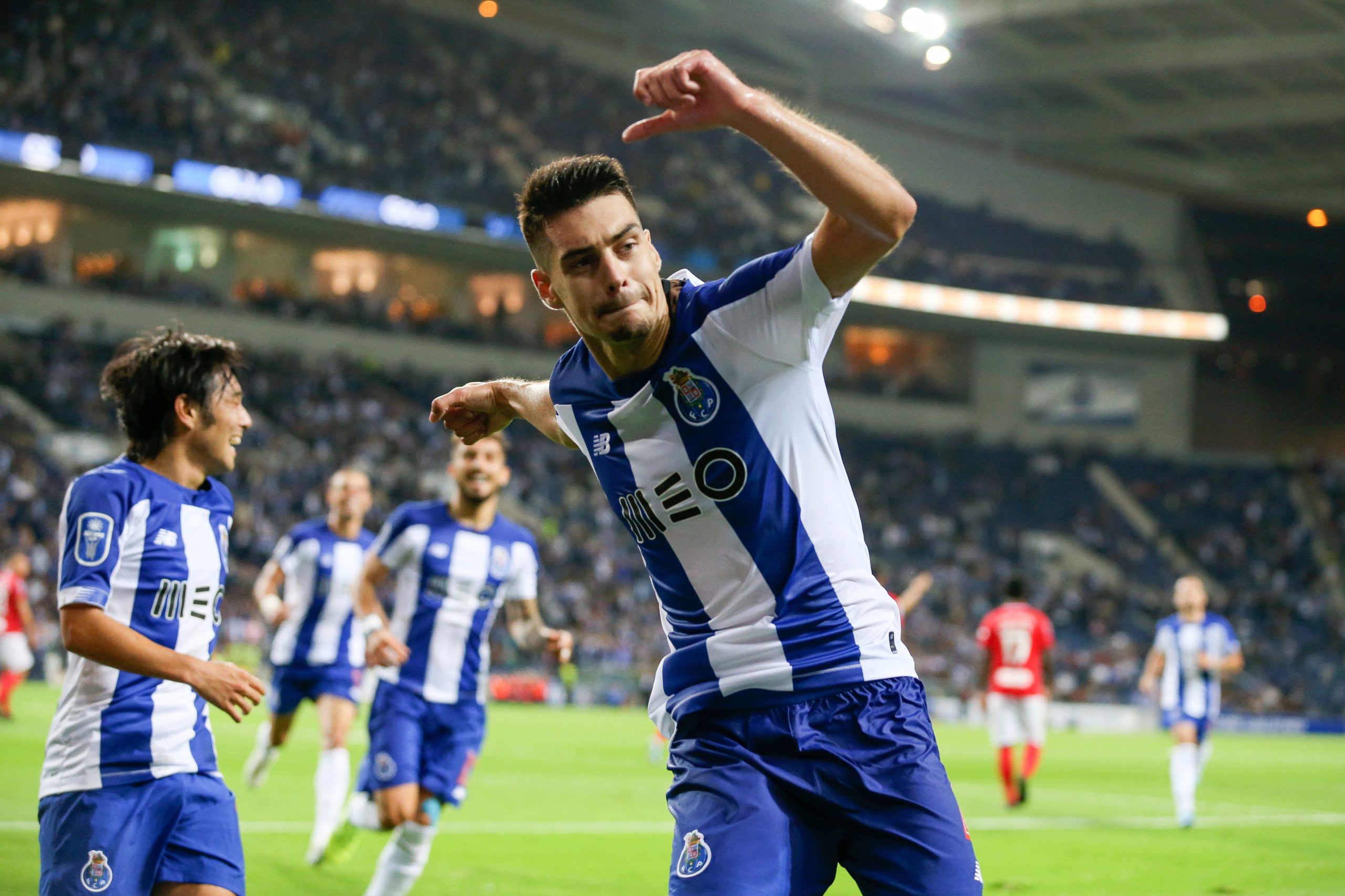 Liga de clubes recebeu 44 pedidos de inscrição de jogadores até às 21:00