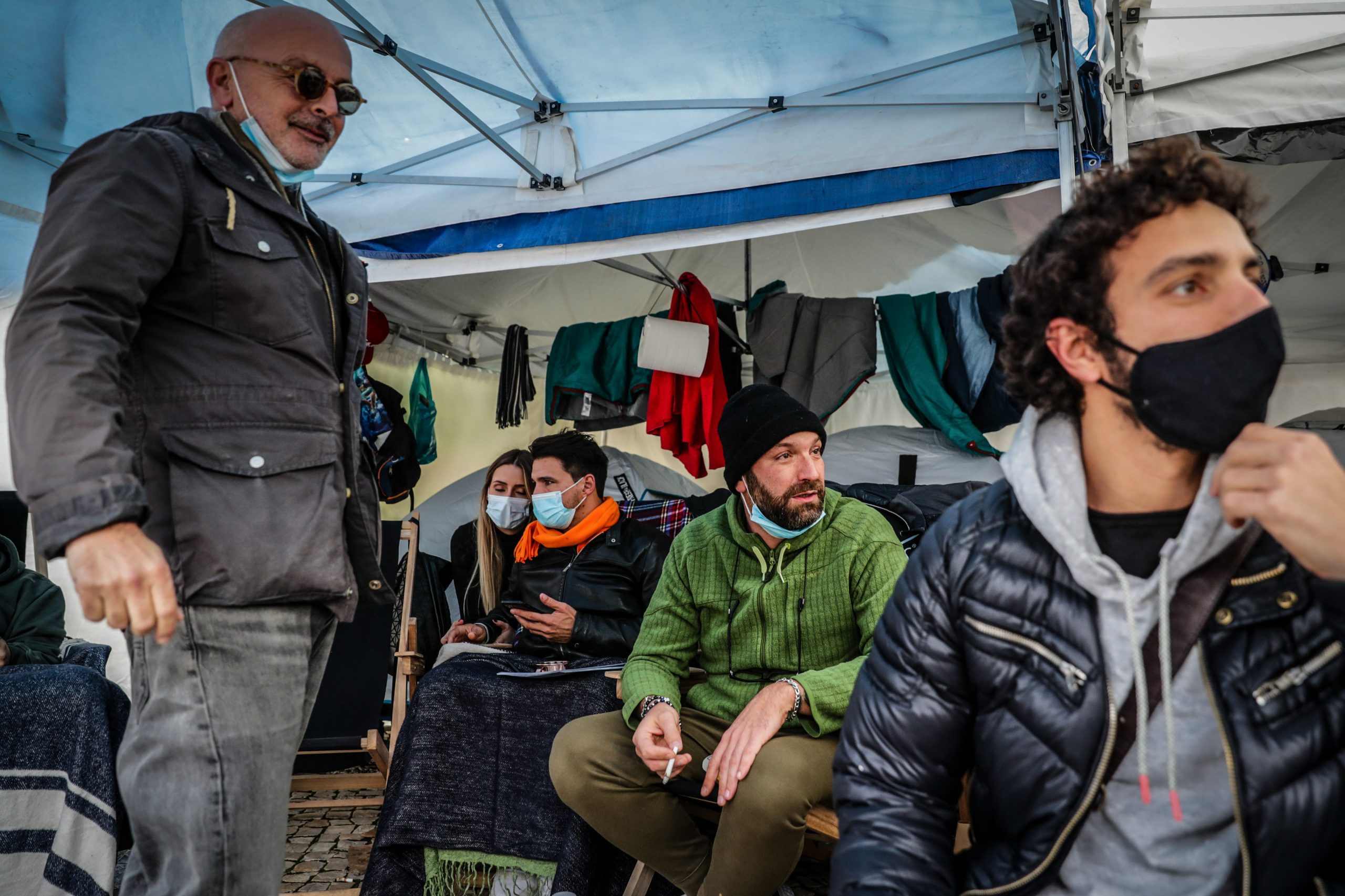 “Sabem que sou como o bambu: torço mas não quebro”. Ljubomir Stanisic regressa ao protesto após hospitalização