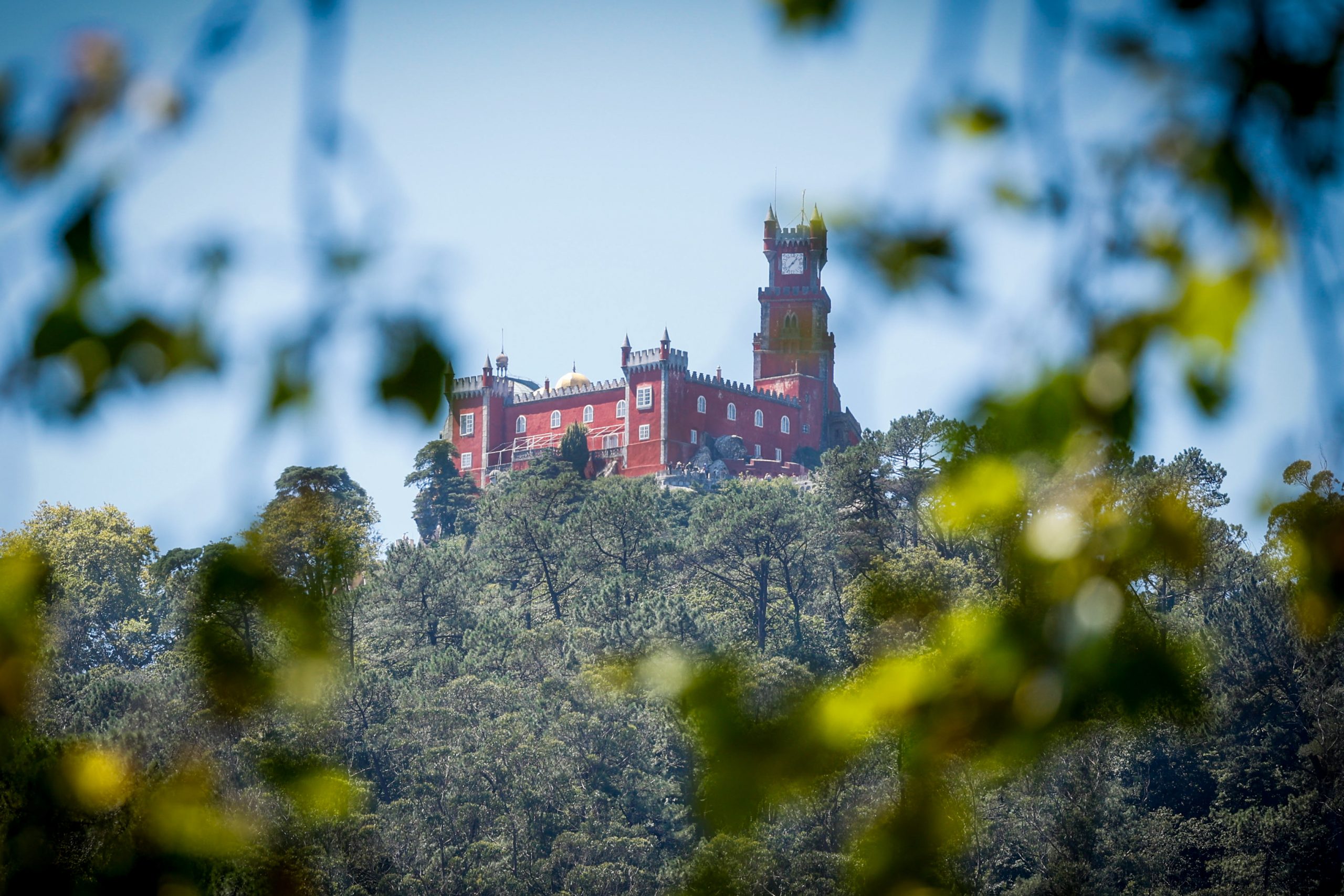 Sintra: Serra e monumentos encerrados devido a risco máximo de incêndio