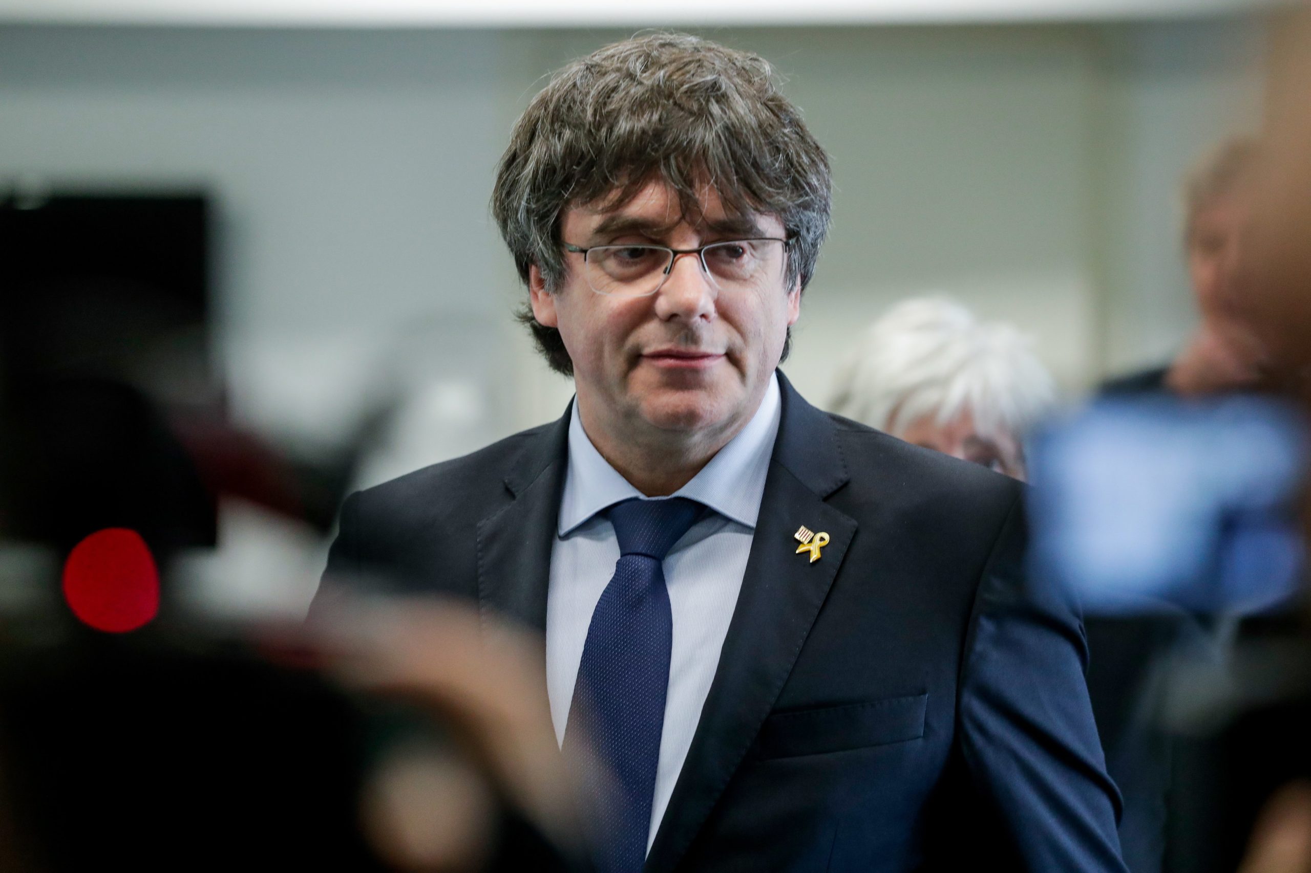 Parlamento Europeu levantou a imunidade a independentista catalão Carles Puigdemont