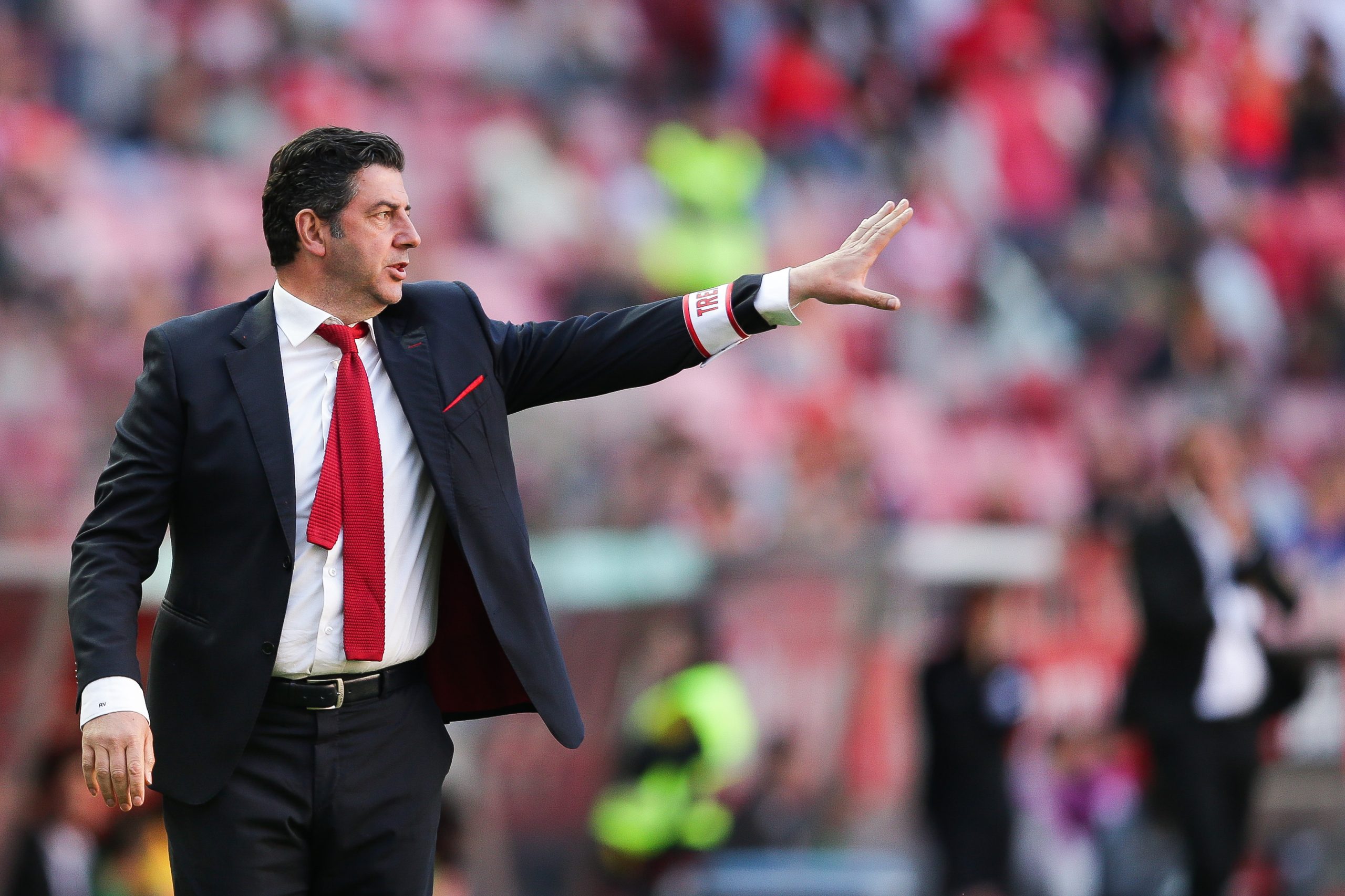 Rui Vitória quer Benfica a trabalhar para a “reconquista dos títulos”