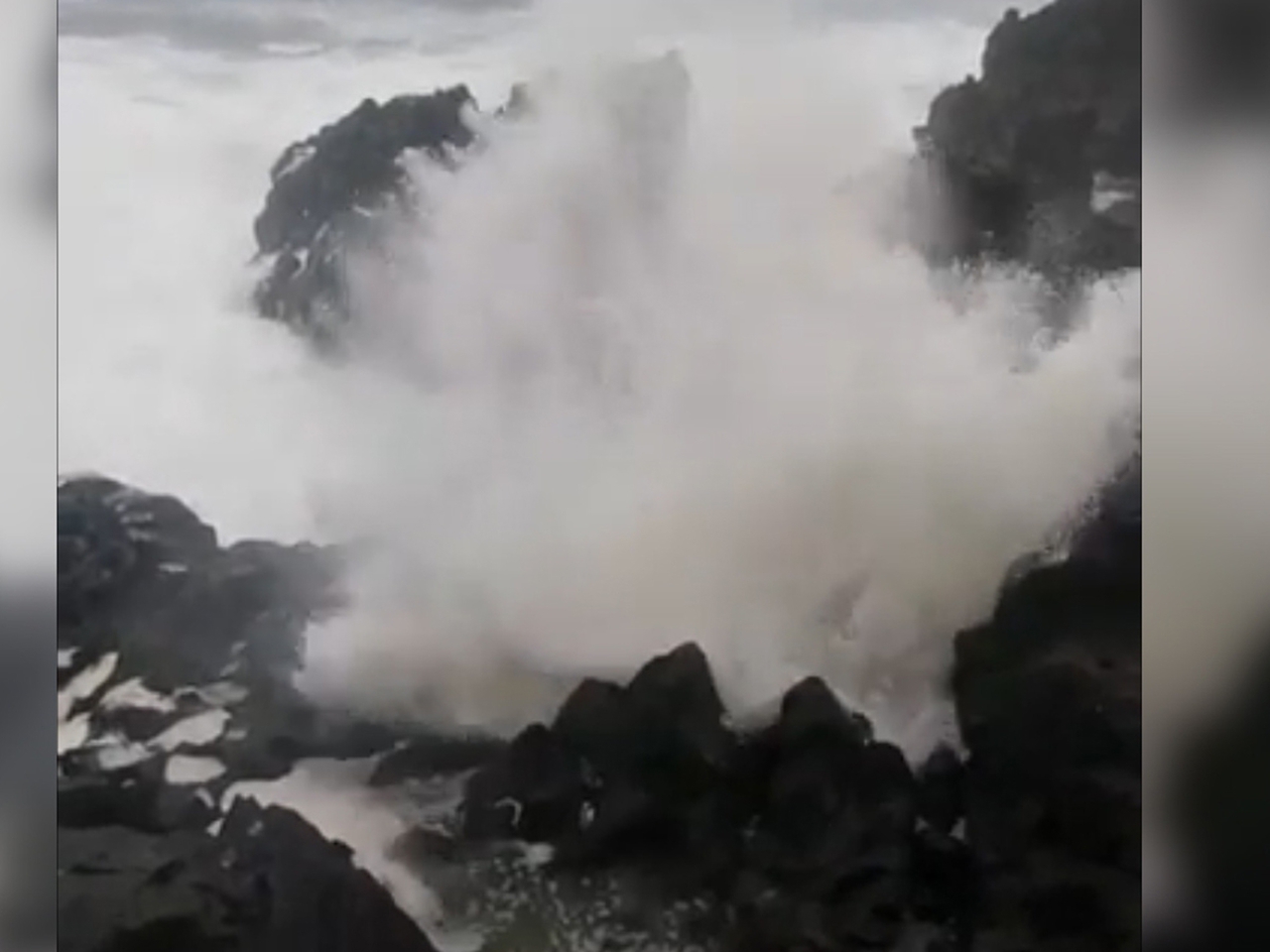 São Miguel: Zona balnear na ilha vedada ao público devido a derrocada