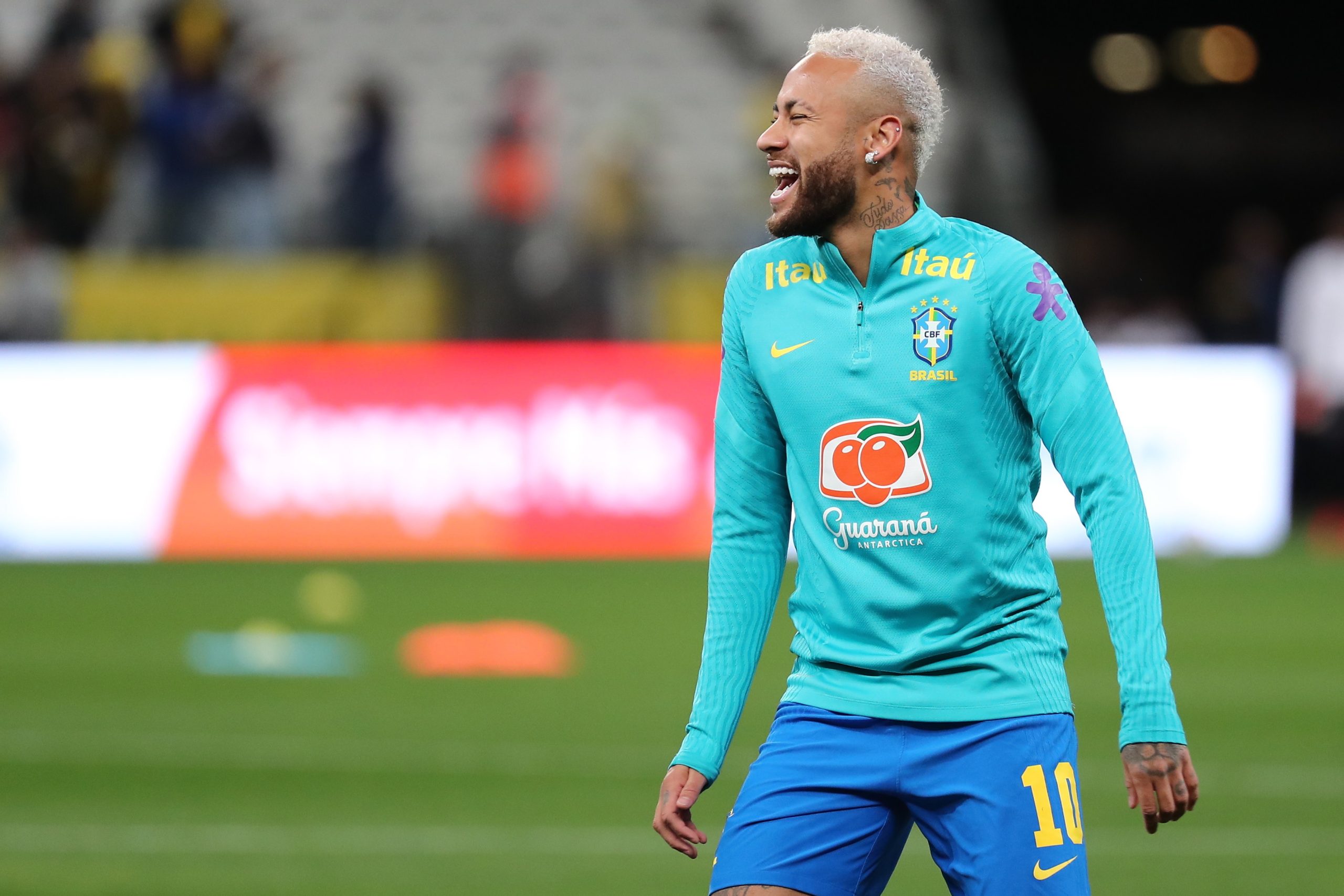Neymar fora do Argentina-Brasil por lesão. Messi confirmado