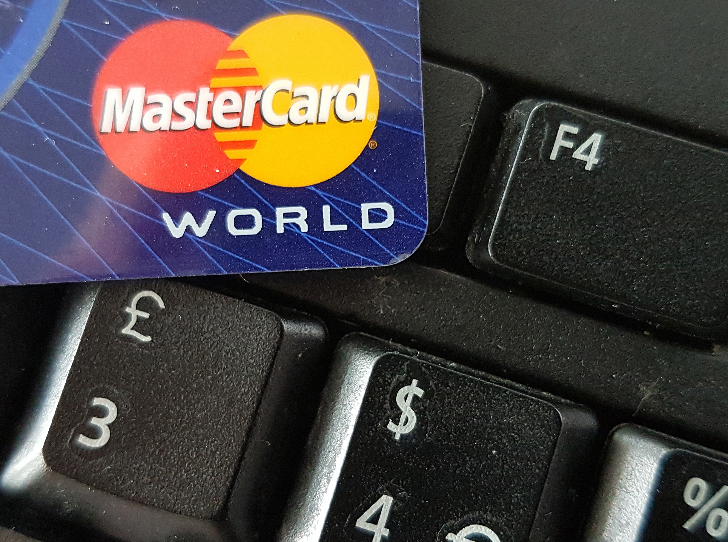 Natal: Mastercard admite aumento de vendas em relação a 2023 nos EUA