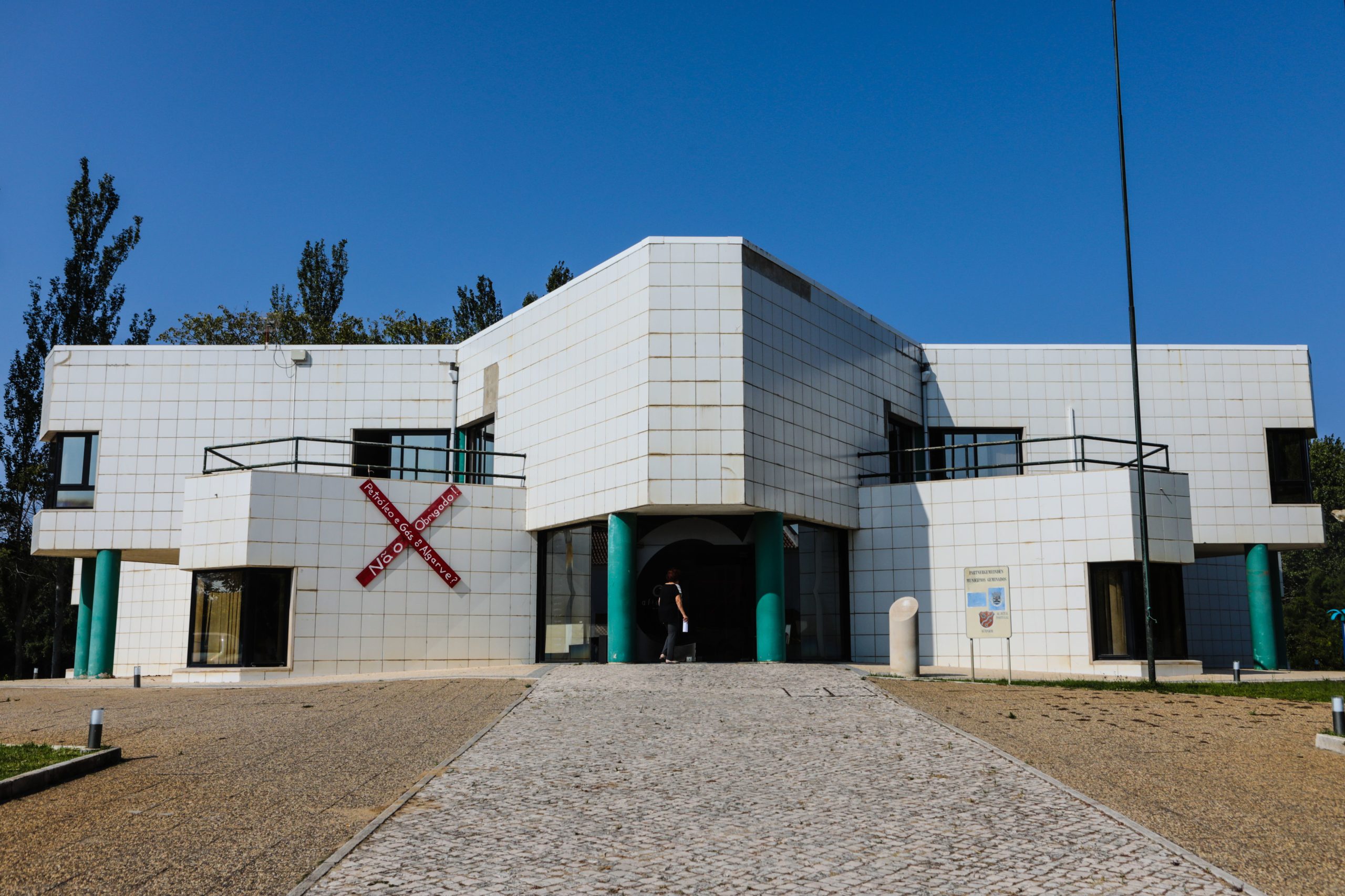 Ambientalistas recorrem a tribunal para travar obras de requalificação na ribeira de Aljezur