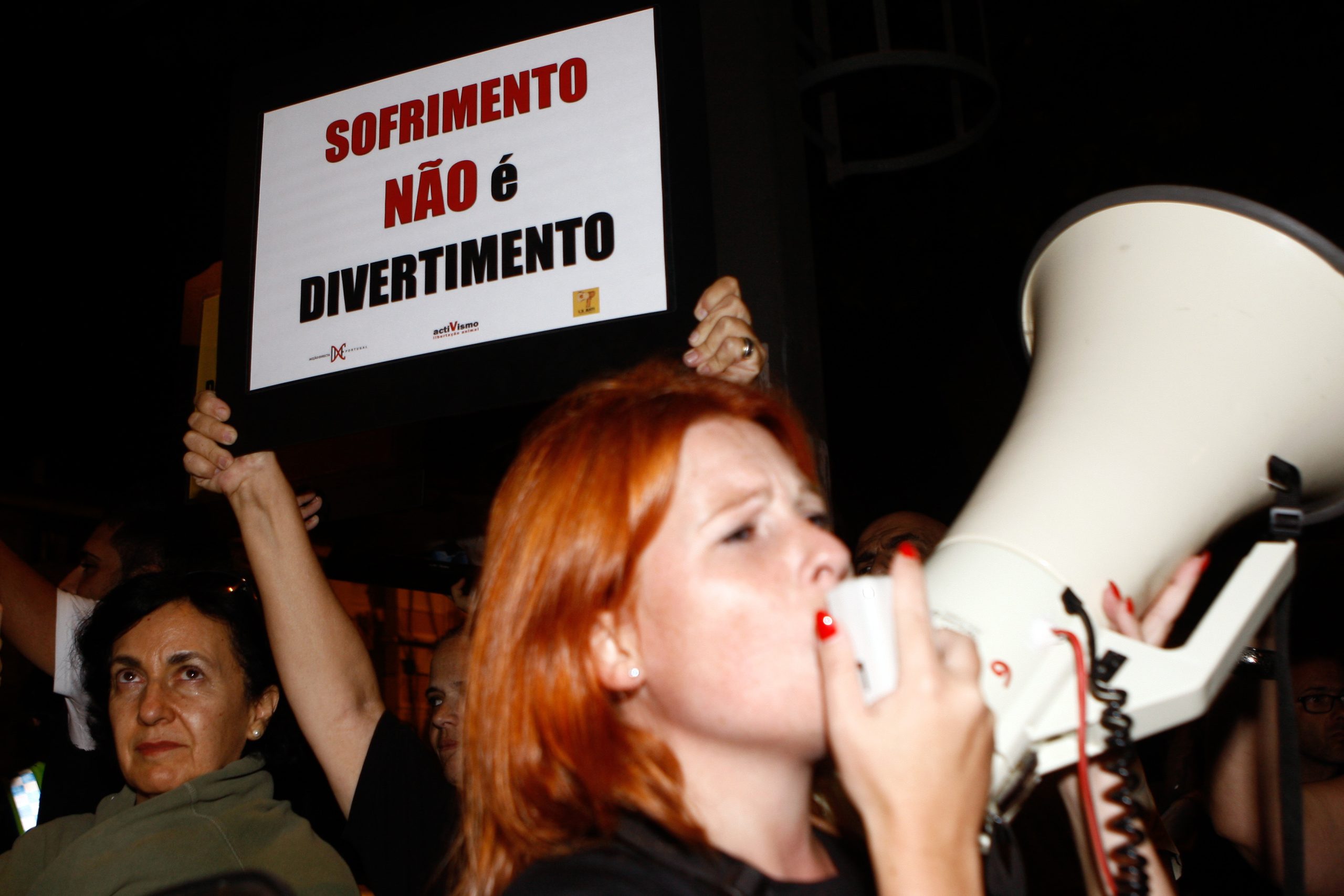 Movimento antitouradas marca manifestação contra tourada em Ponte de Lima