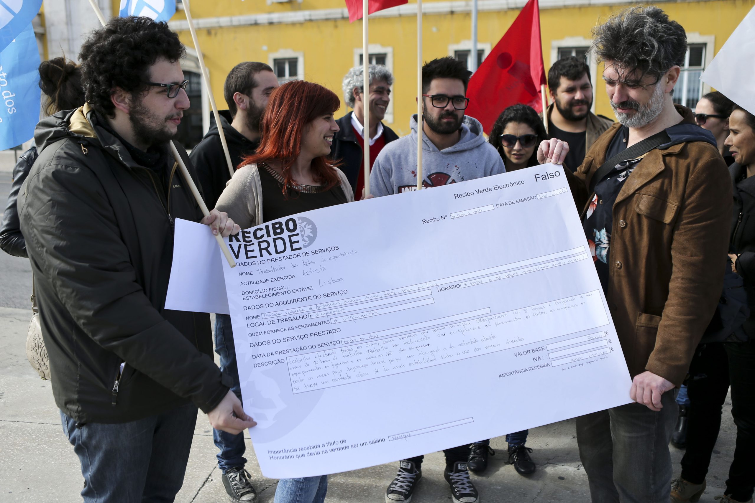 CGTP regista “evolução” nos recibos verdes mas diz que o “problema” continua