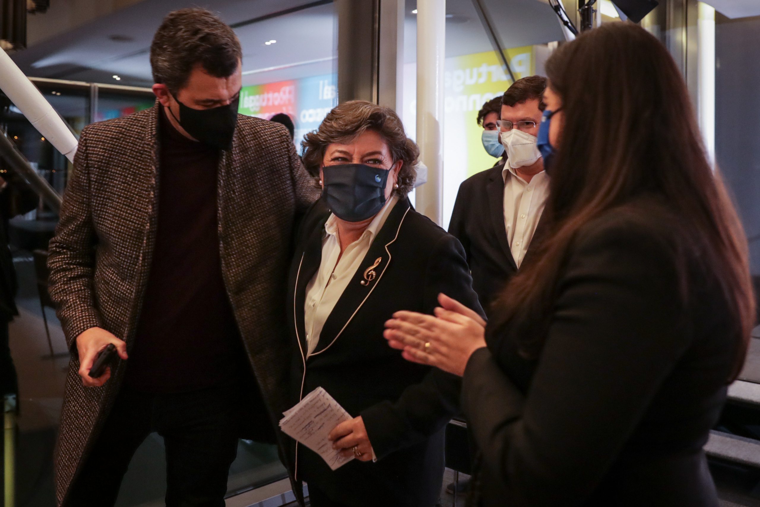 Football Leaks: Ana Gomes e Luís Neves ouvidos hoje como testemunhas de Rui Pinto