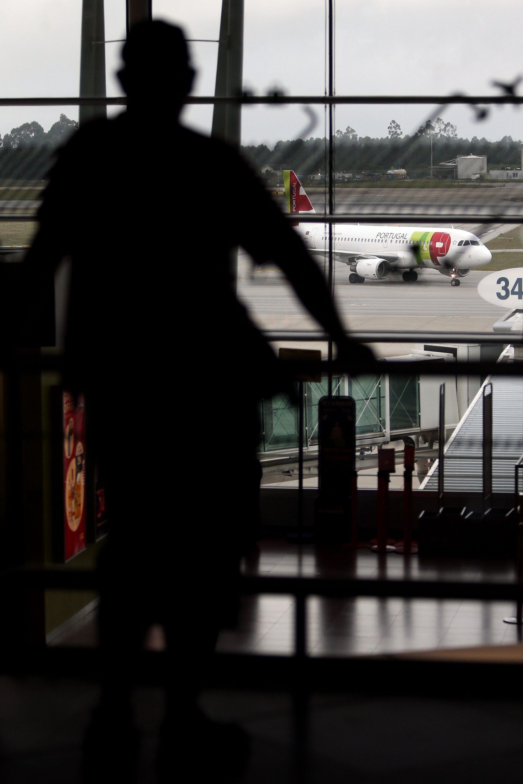 Pilotos da TAP aprovam acordo de aumentos salariais negociado entre sindicato e empresa
