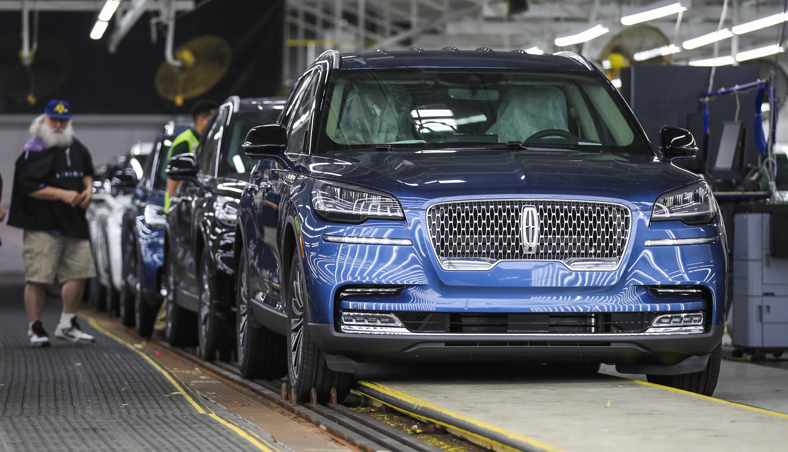 EUA. Ford anuncia quatro chamadas à oficina para 665.154 veículos