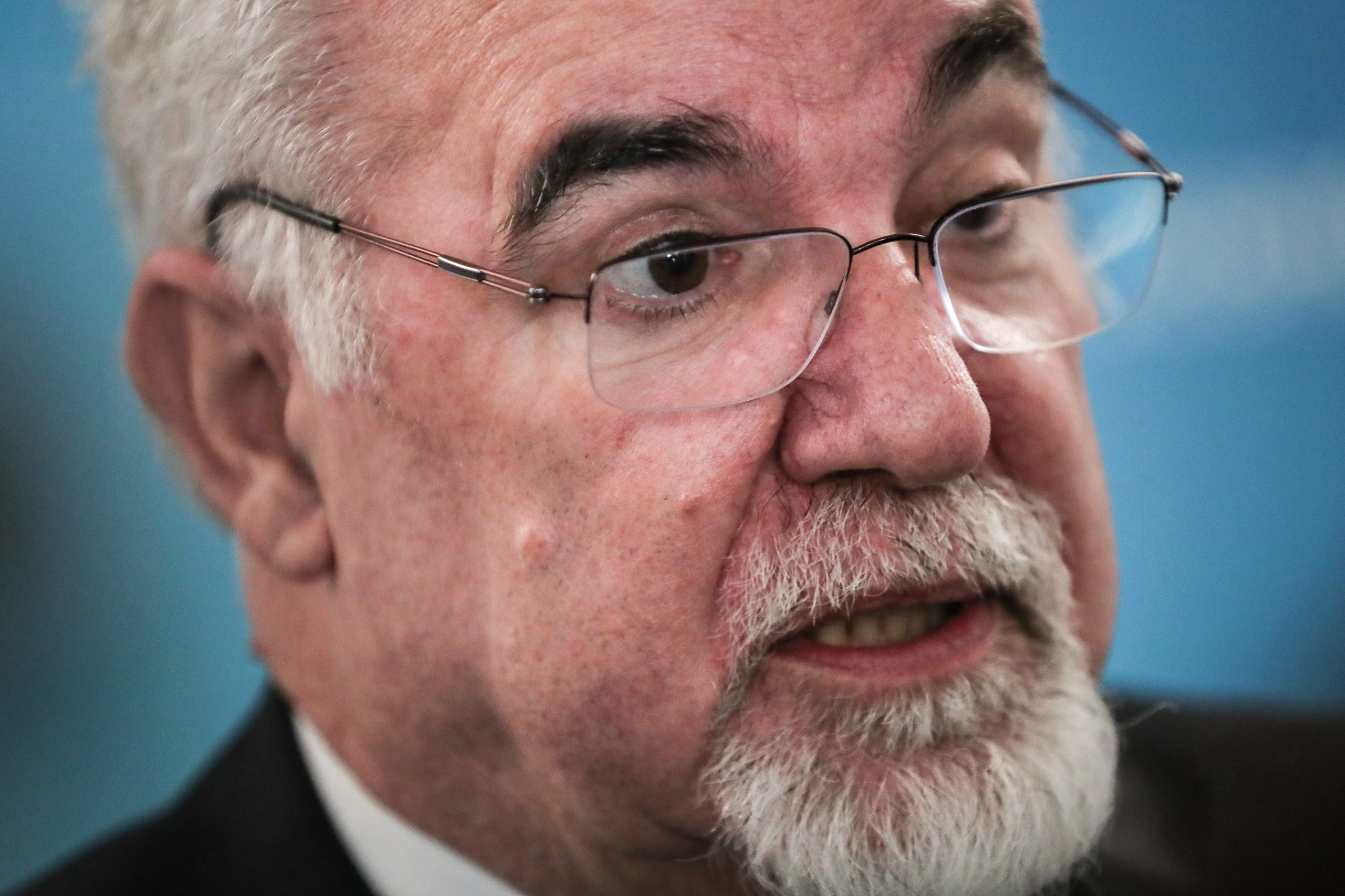 Governo diz que apoio à contratação de trabalhadores a prazo não pretende “branquear” ilegalidades
