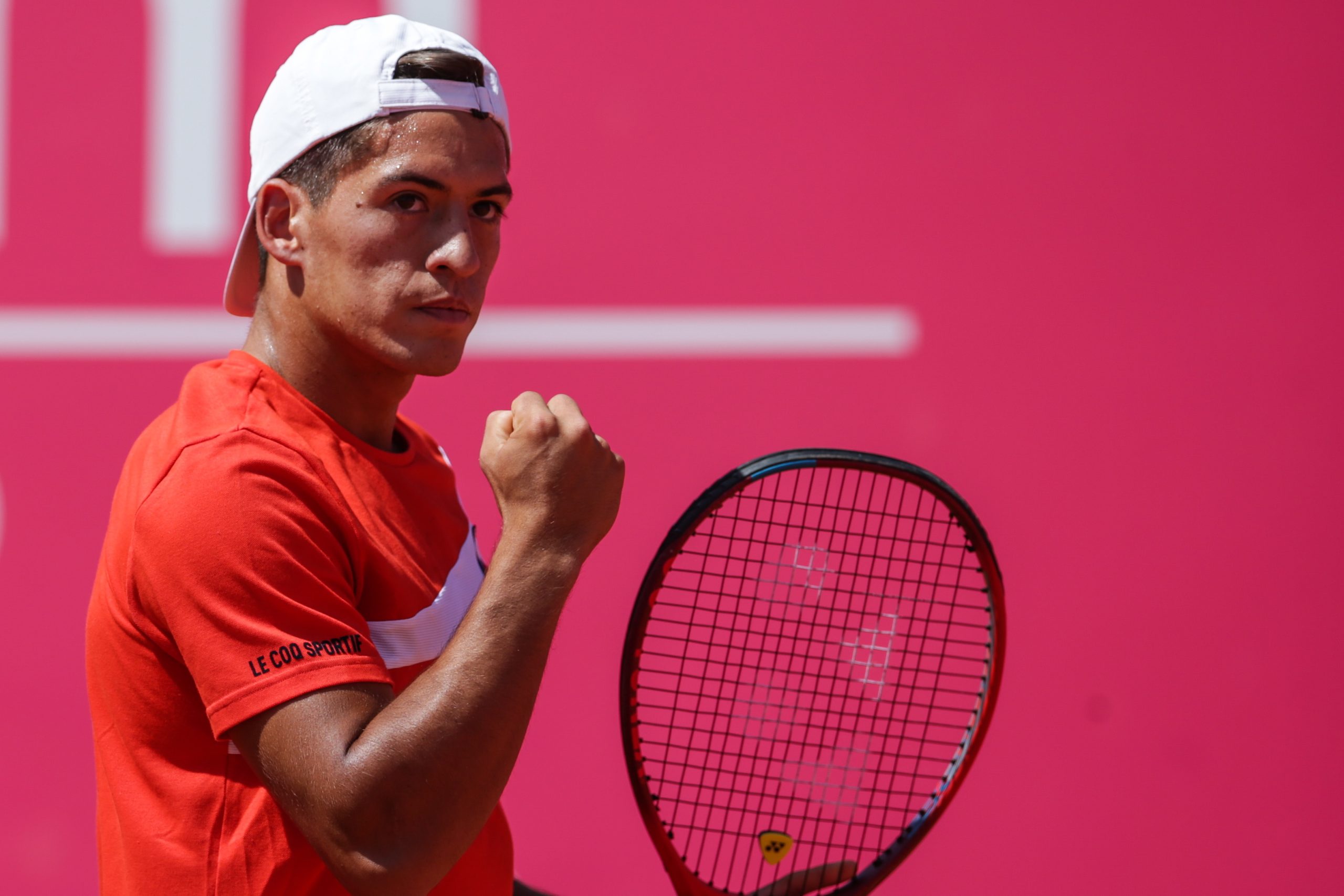 Estoril Open: Portugueses na final de pares, Tiafoe e Báez lutam pelo título individual