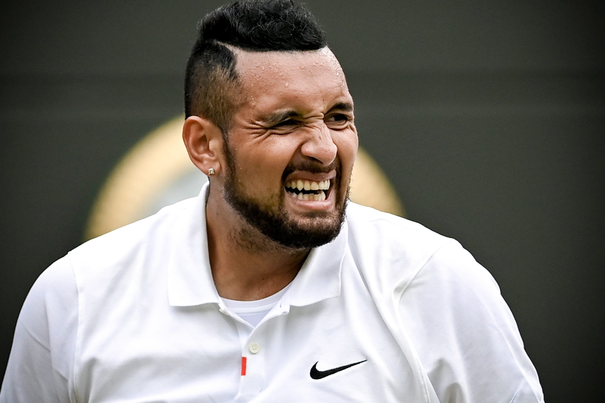 Covid-19: Tenista australiano Nick Kyrgios renuncia a Sydney após teste positivo