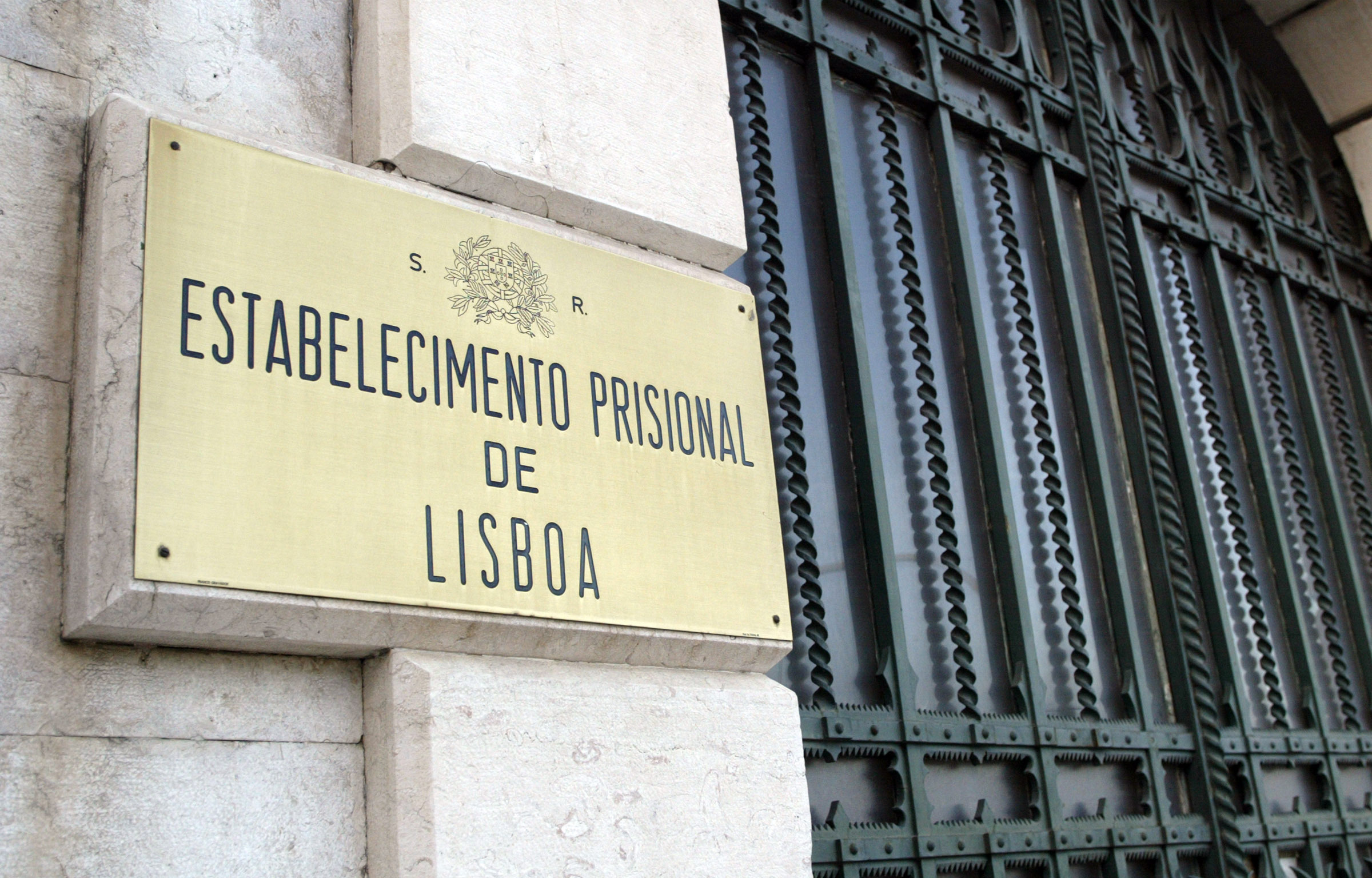Associação de apoio ao recluso solidária com famílias e presos, após “motim”