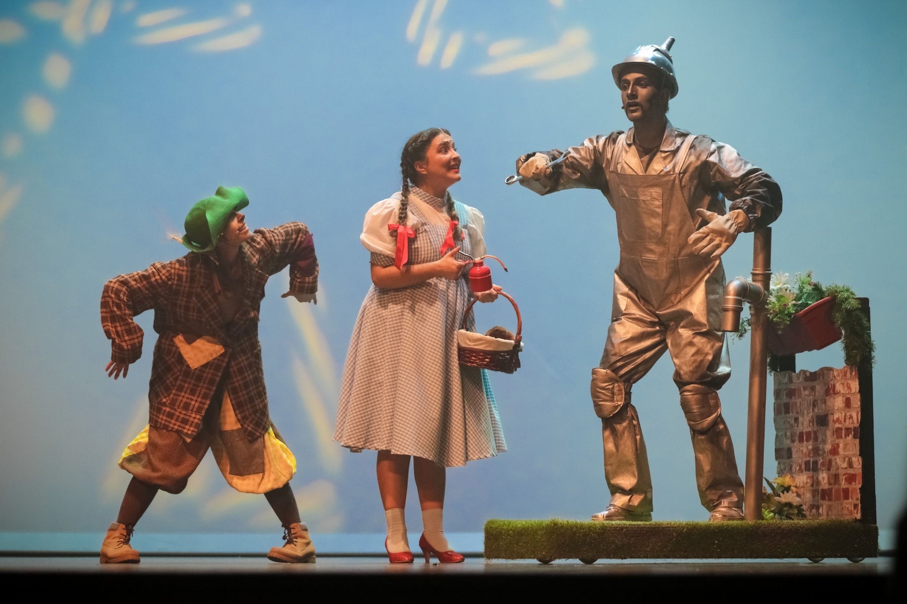 “O Feiticeiro de Oz – um musical de encantar” estreia em cinco cidades portuguesas