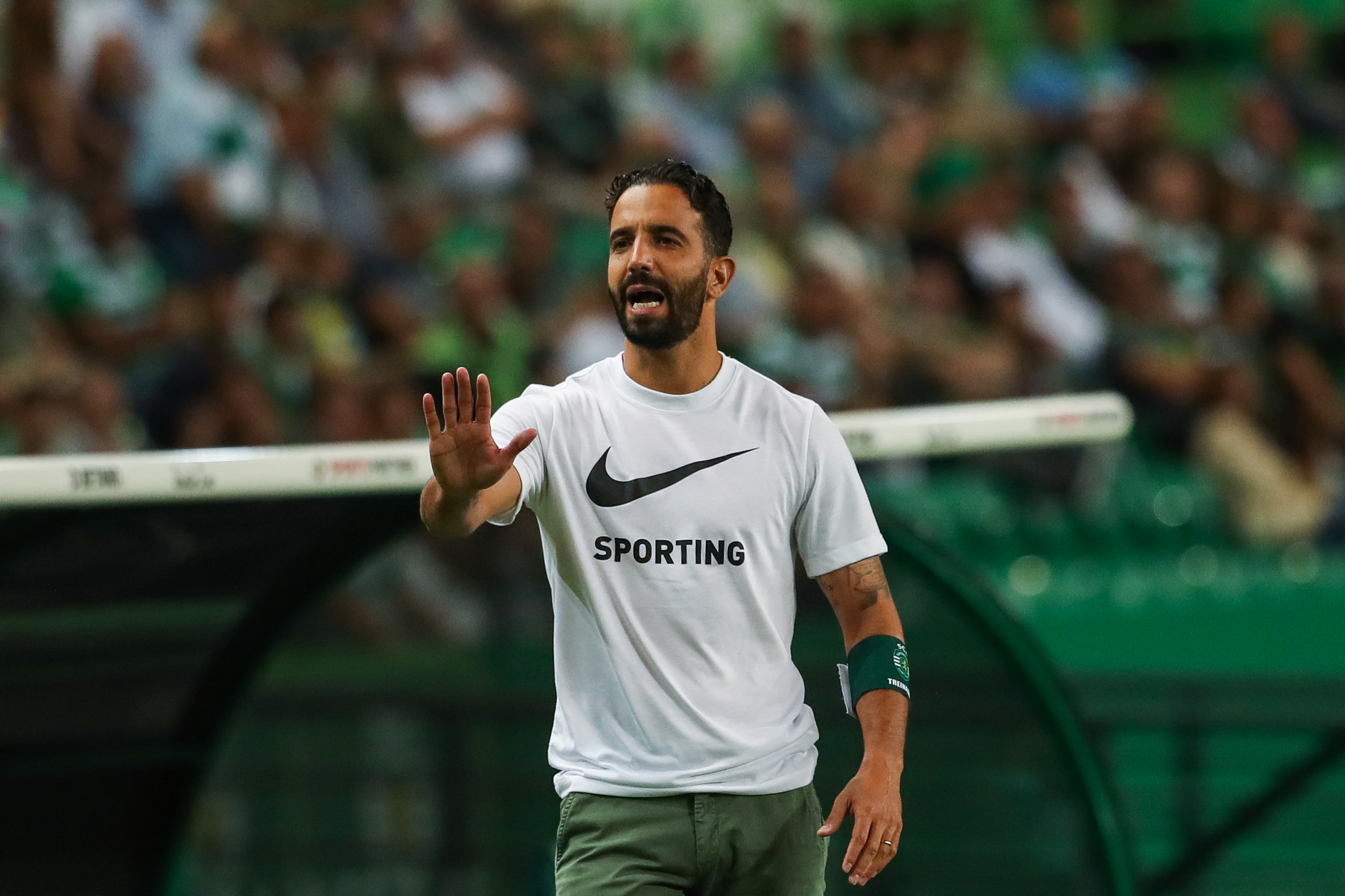 Amorim diz que “ganhar jogos” é a forma de dar a volta à “crise” do Sporting
