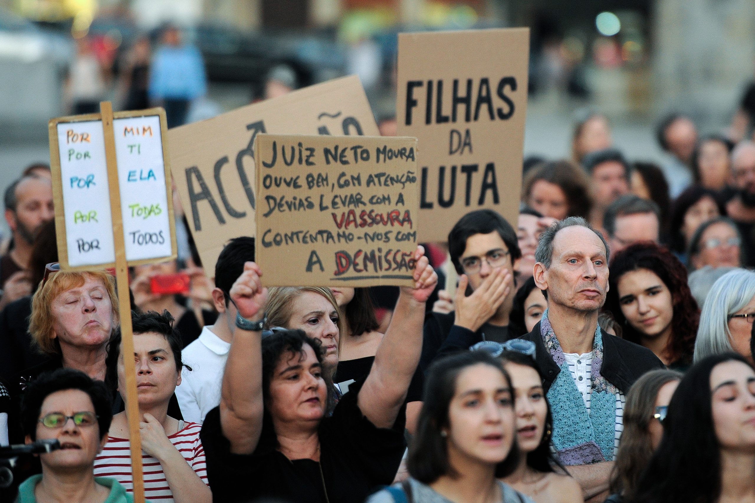 Juiz Neto de Moura transferido por “manifesta conveniência de serviço”