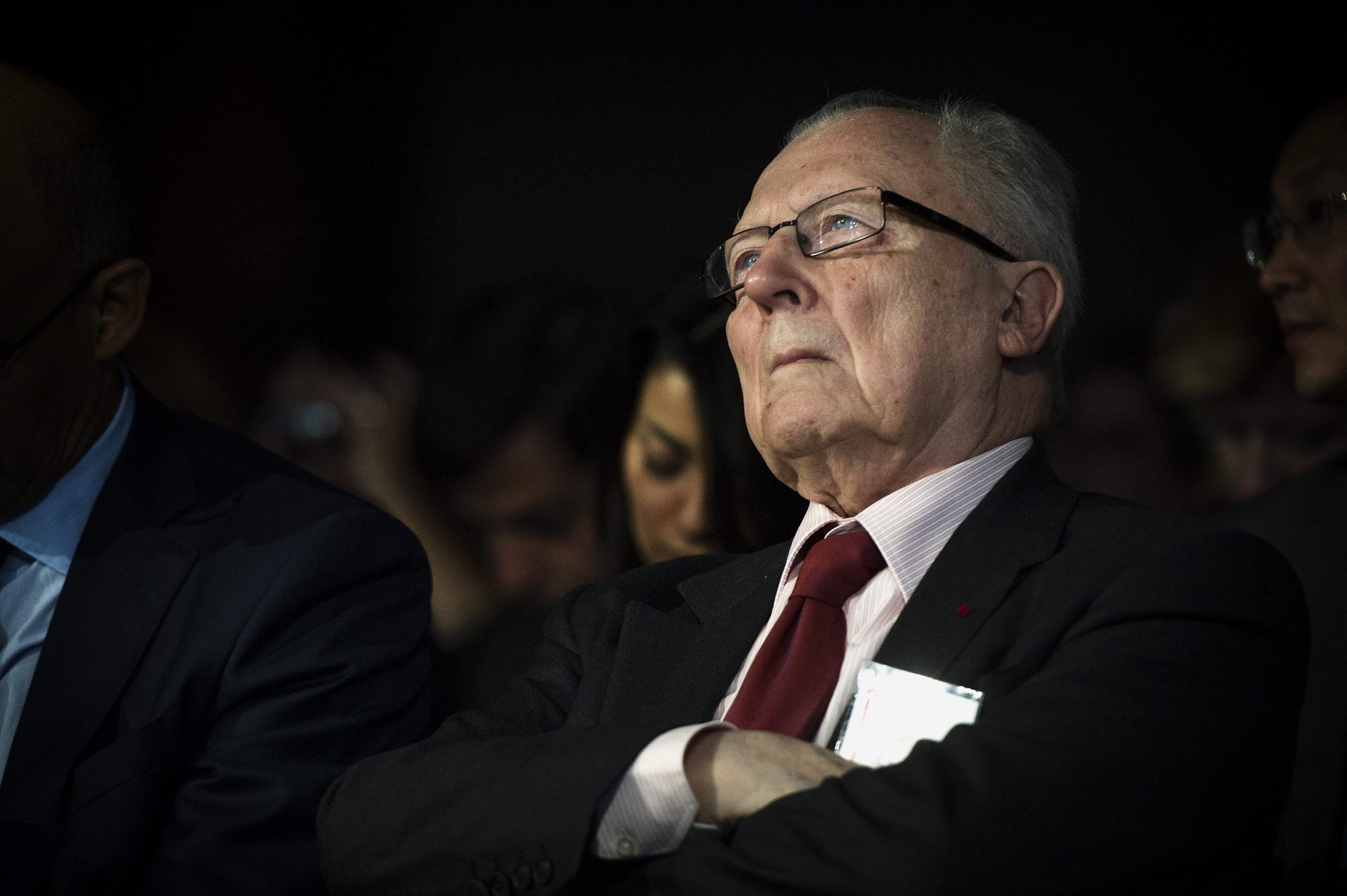Governo decreta dia de luto nacional pela morte de Jacques Delors