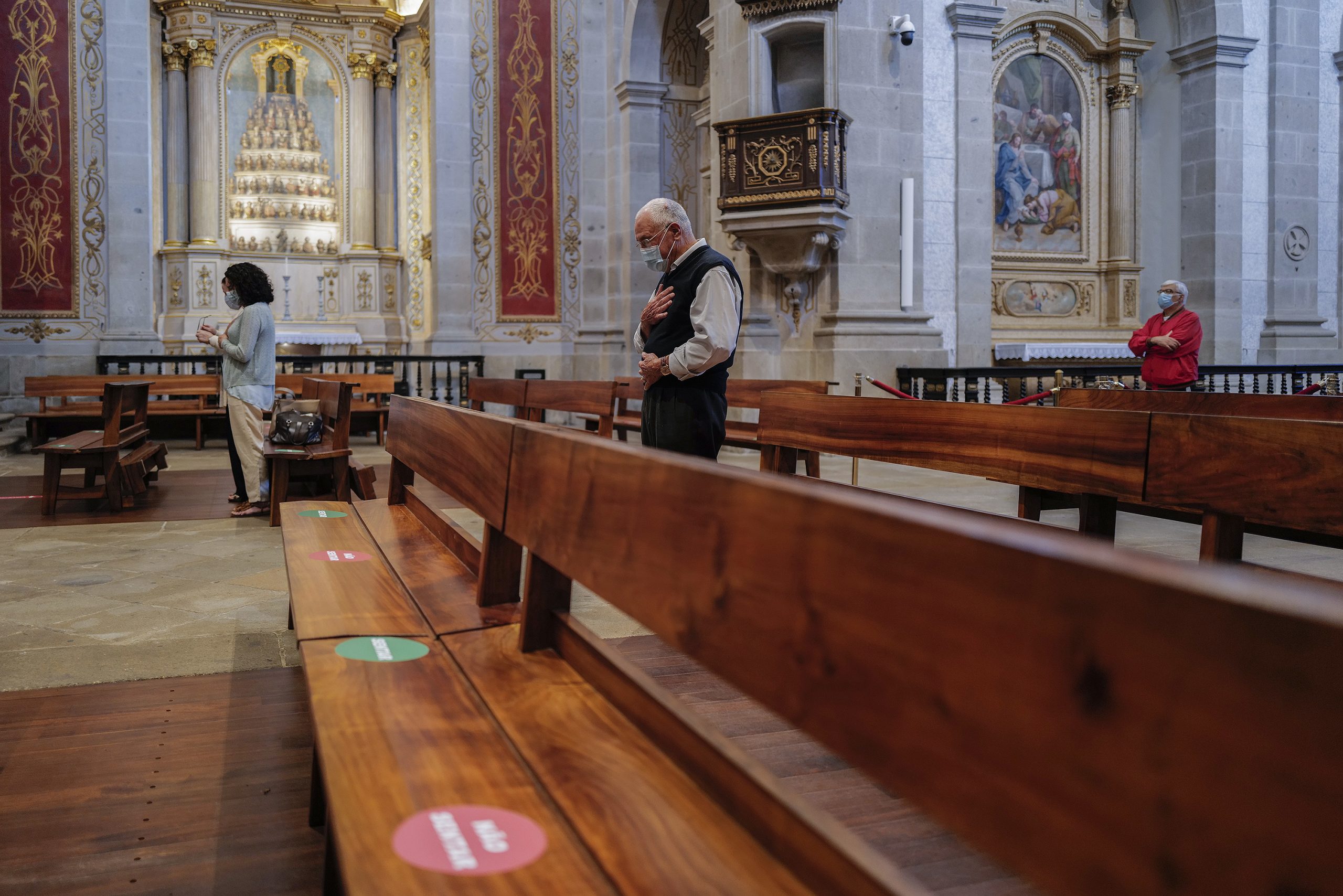 Covid-19: Bispos pedem “comportamentos responsáveis” face ao agravamento da pandemia