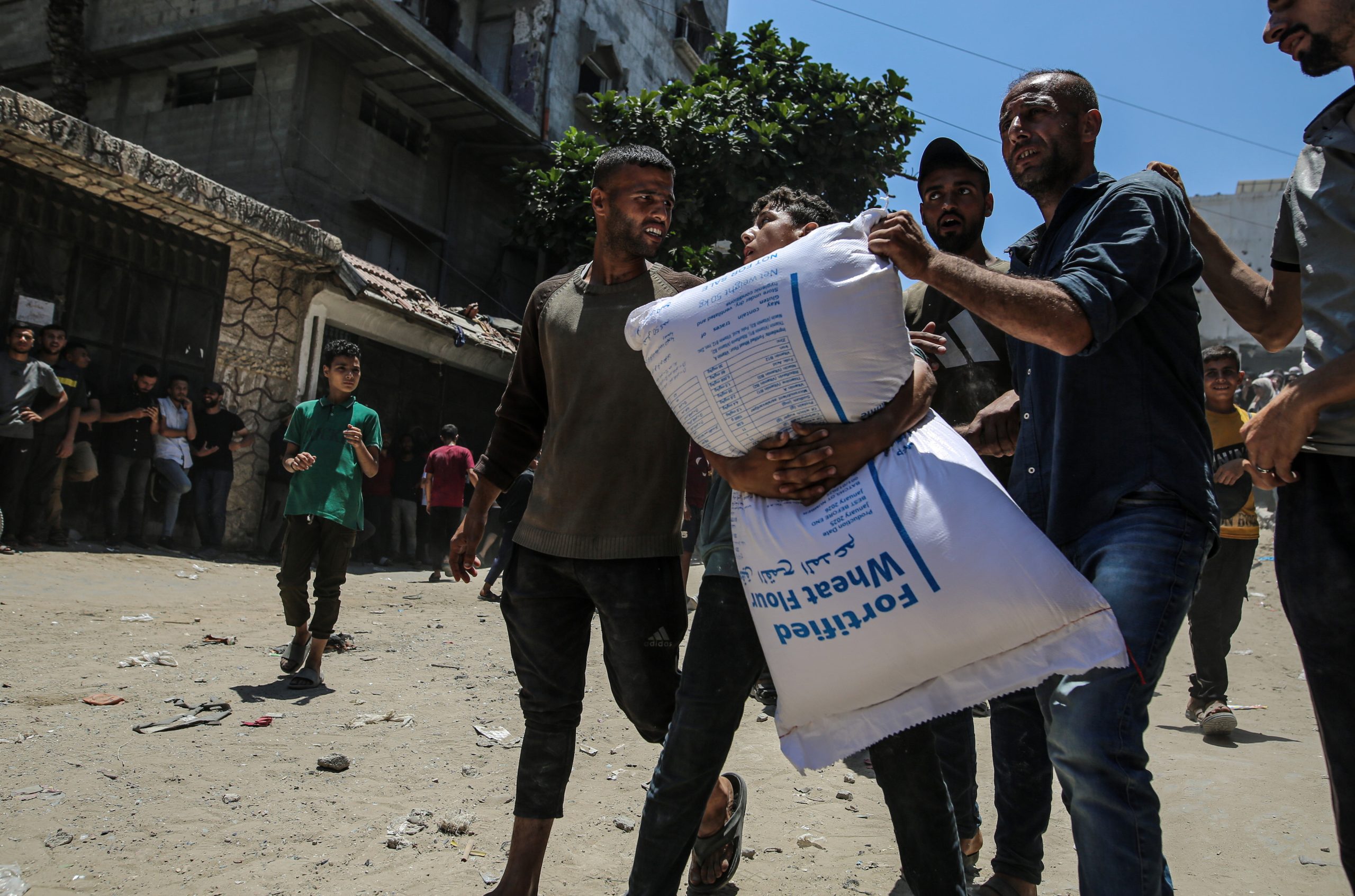 “Parem com a fome em Gaza”: Lush fecha lojas em protesto contra crise humanitária