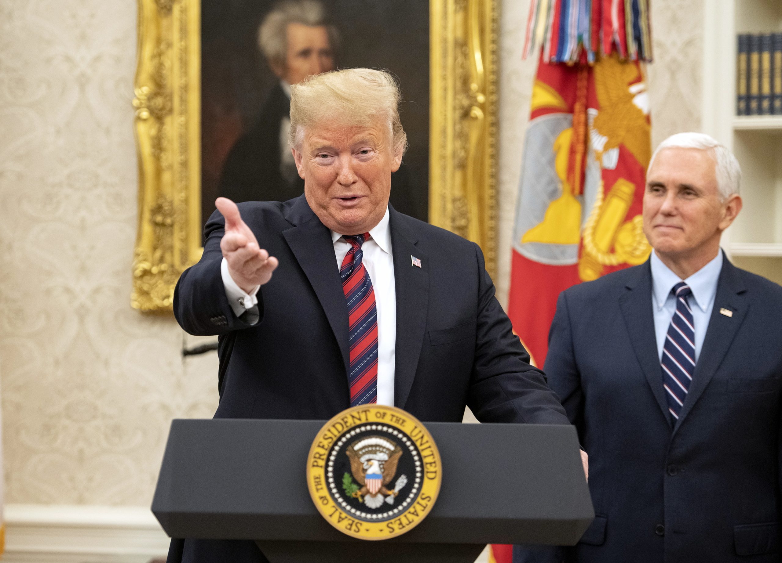 Trump reconhece Juan Guaidó como “presidente interino” da Venezuela