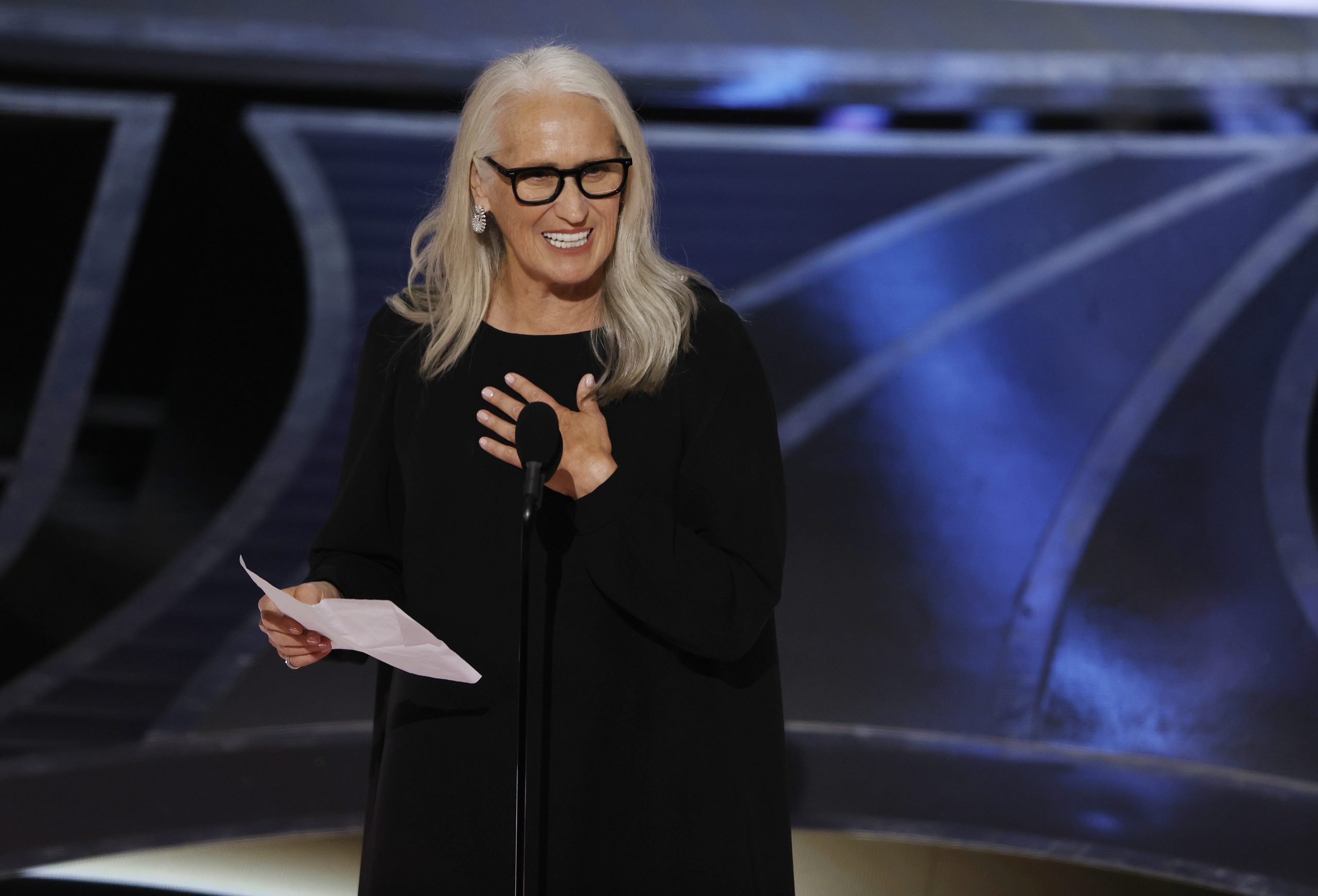 Jane Campion conquista Óscar de Melhor Realização e Billie Eilish de Melhor Canção