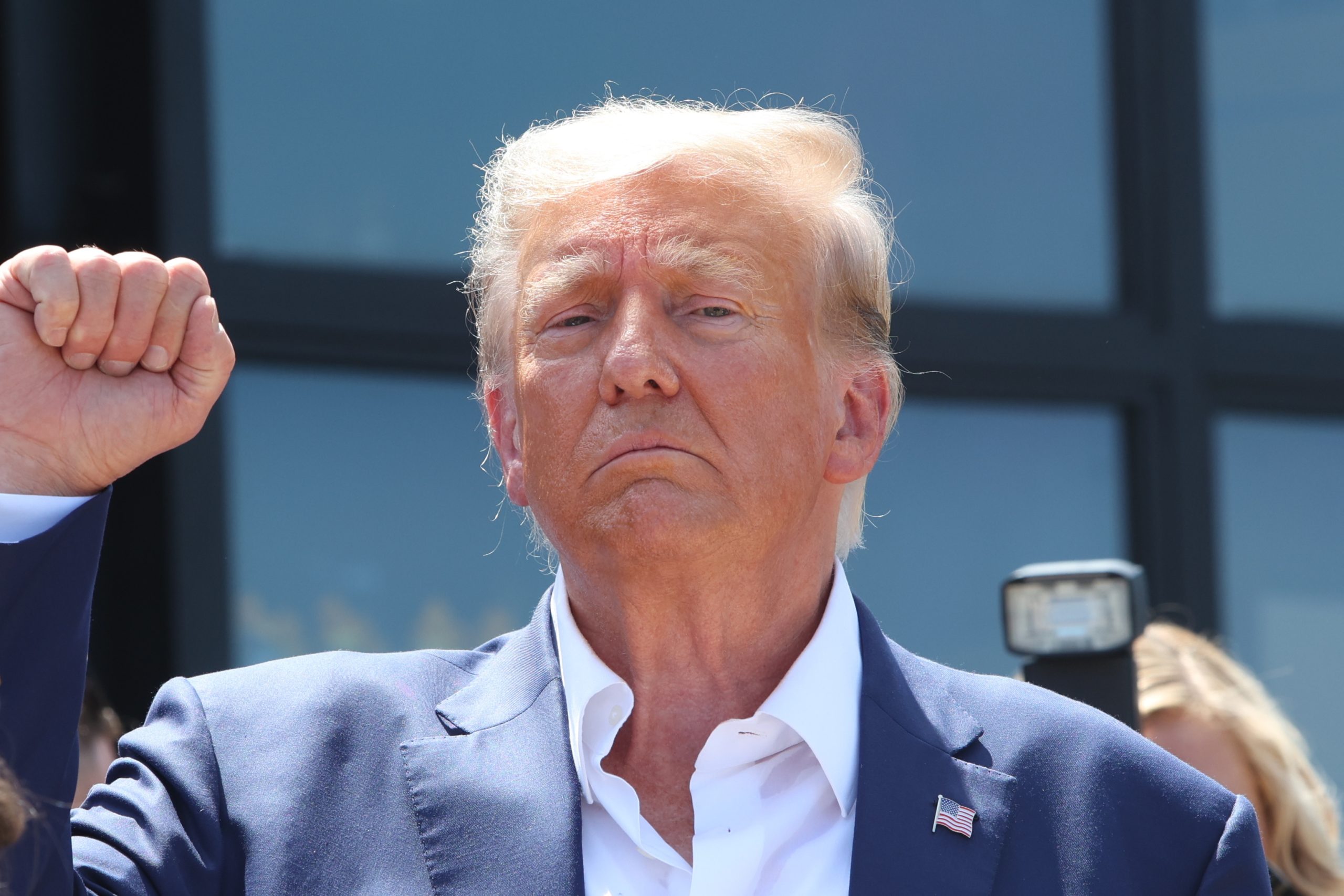 Trump diz que Biden “não é velho demais” para concorrer a um segundo mandato, mas é “incompetente”