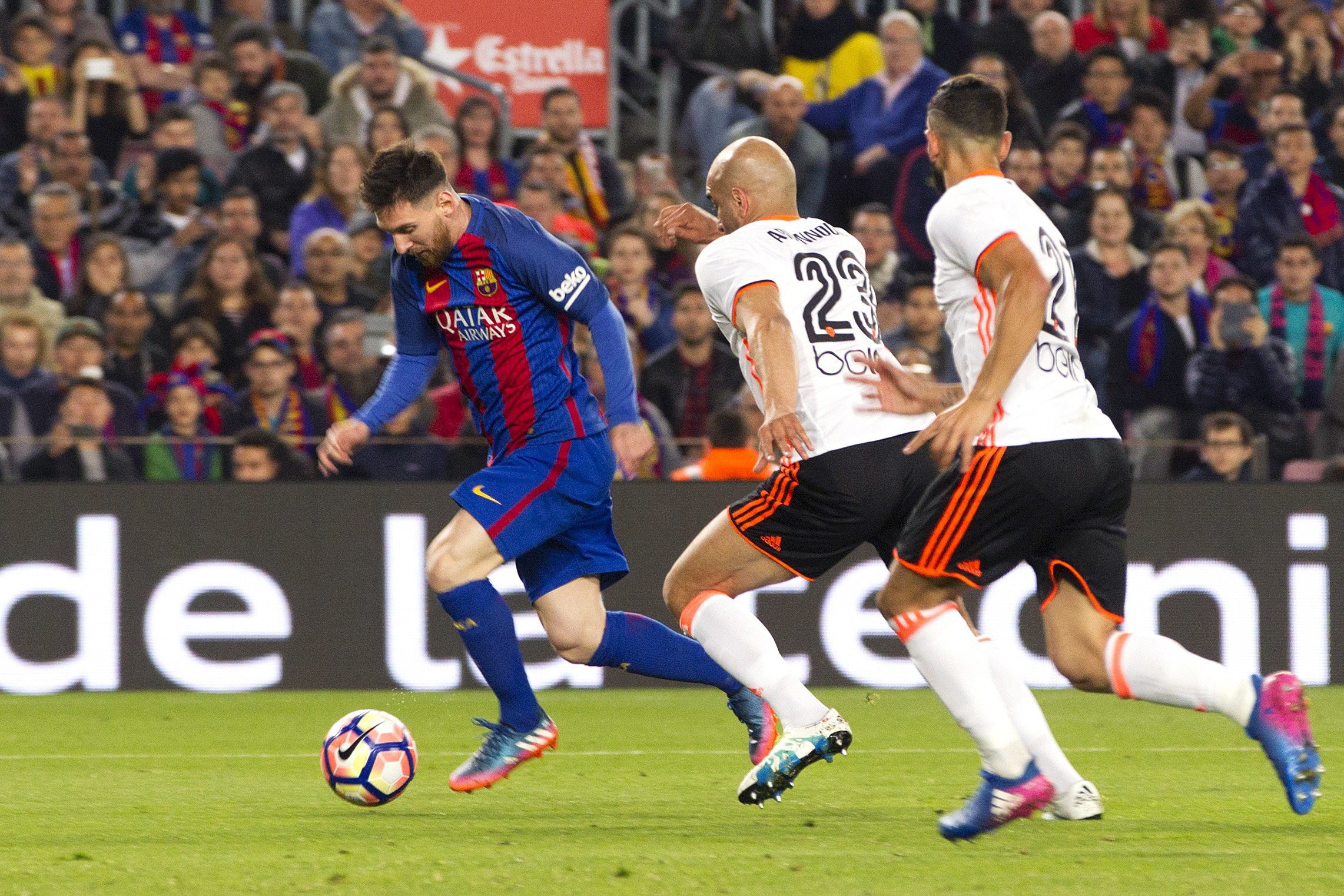 Presidente do FC Barcelona assegura continuidade de Lionel Messi