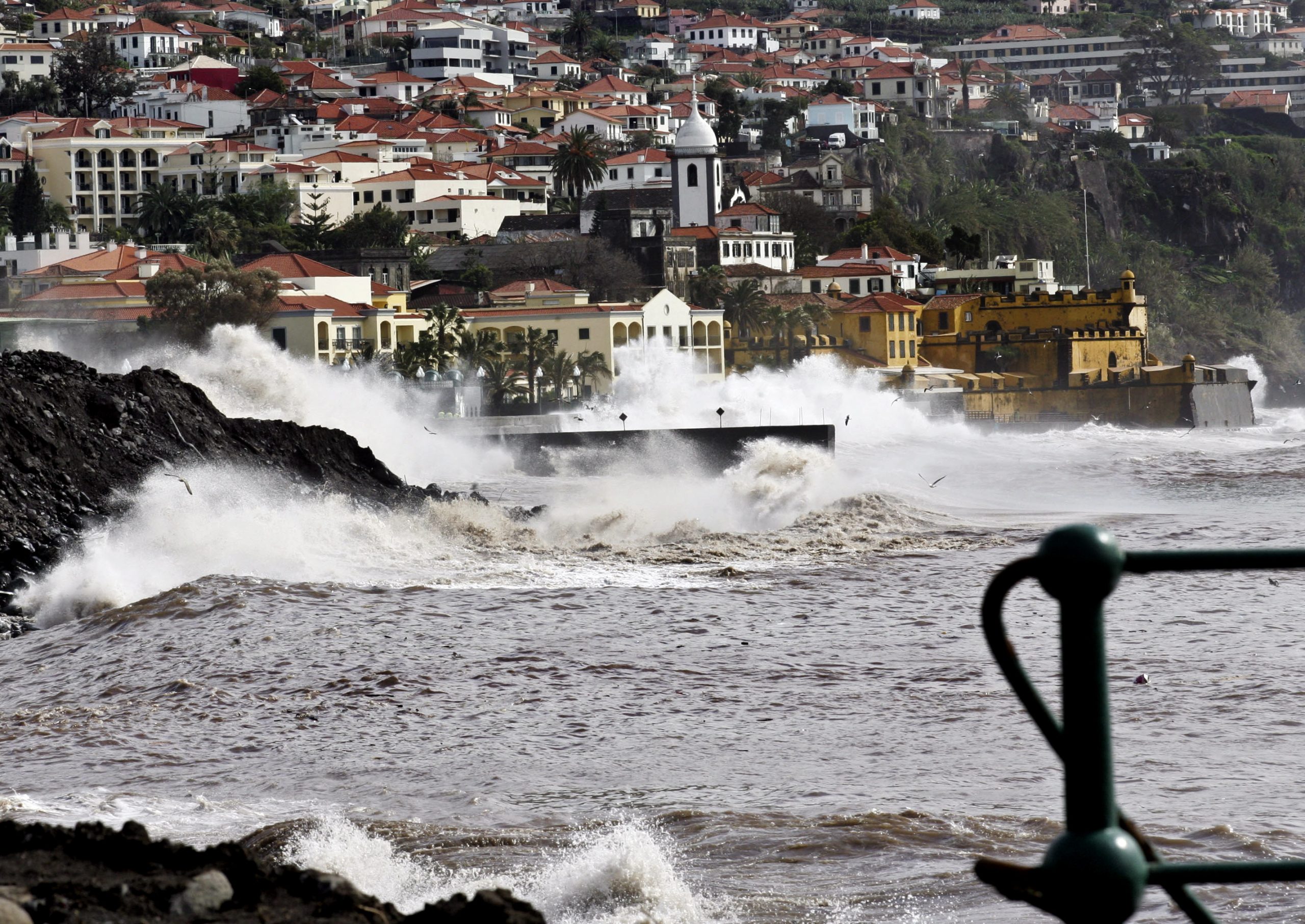 Três navios cancelaram escalas previstas para o Funchal devido ao mau tempo