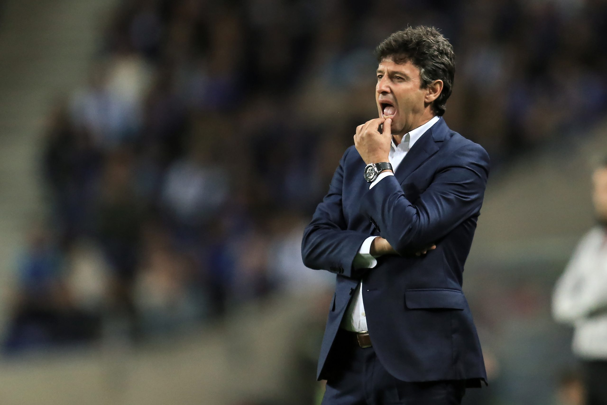 Domingos Paciência deixa Belenenses e já tem substituto