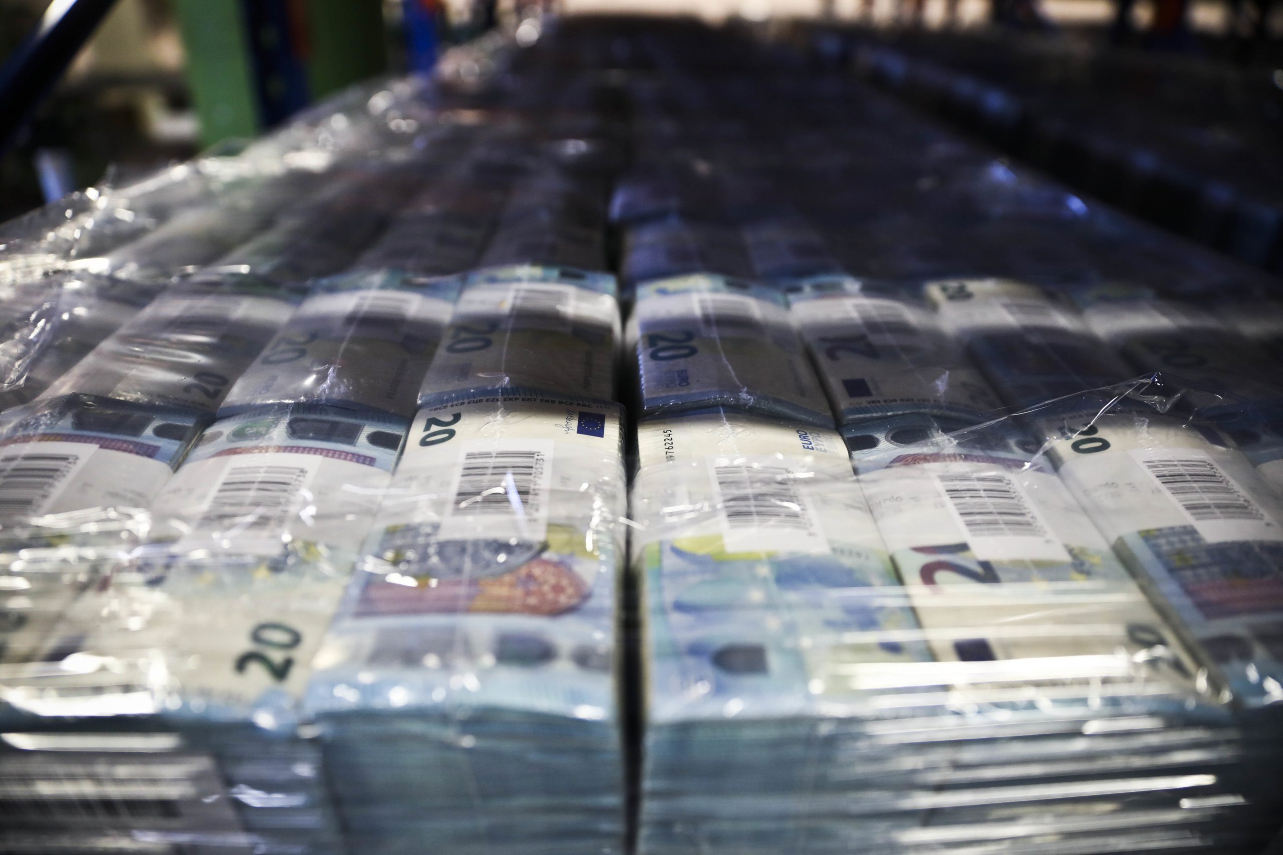 IGCP volta hoje ao mercado com dois leilões entre 1.000 e 1.250 milhões de euros